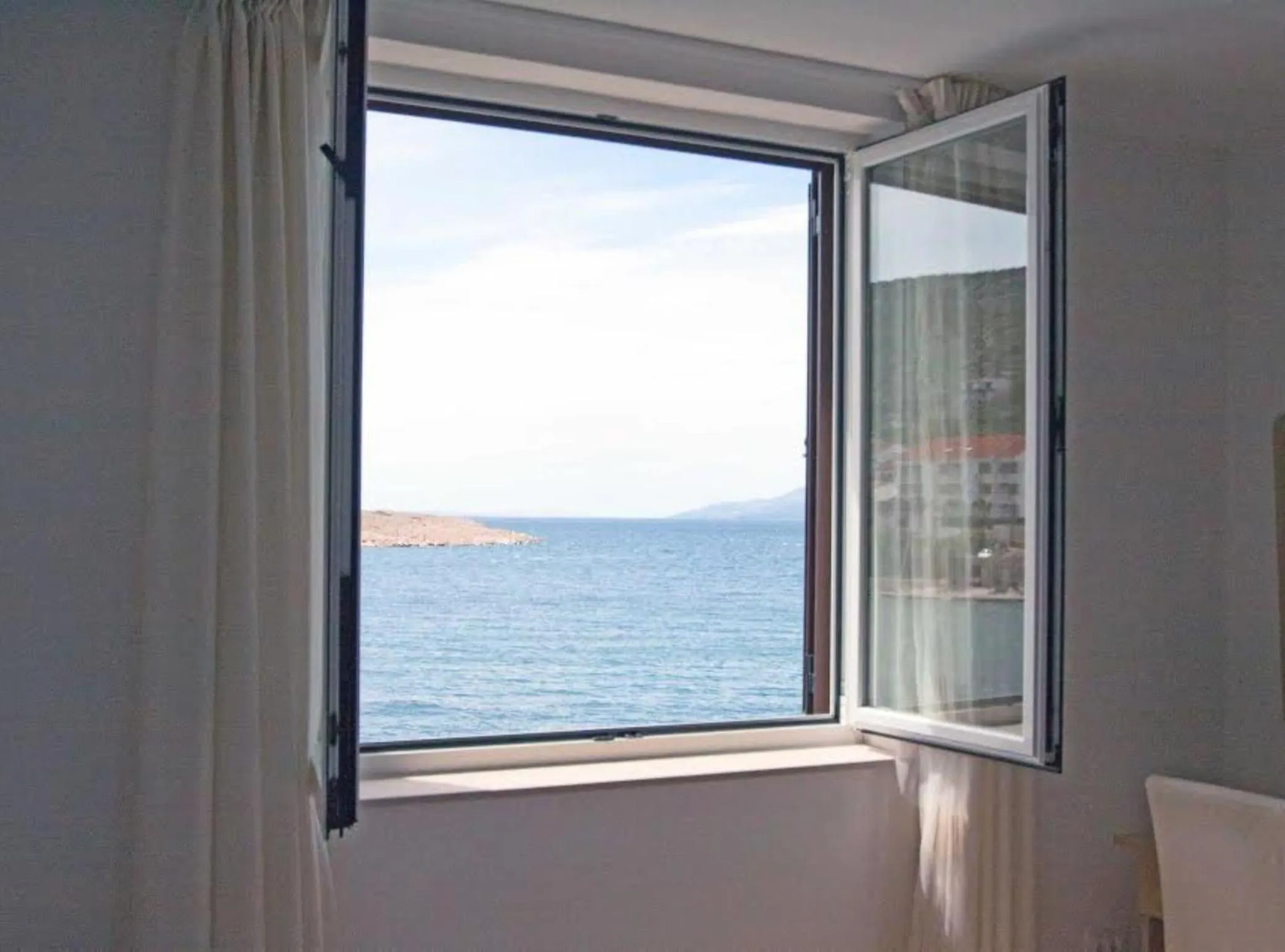 Property building in Beachfront Apartments Tamarix