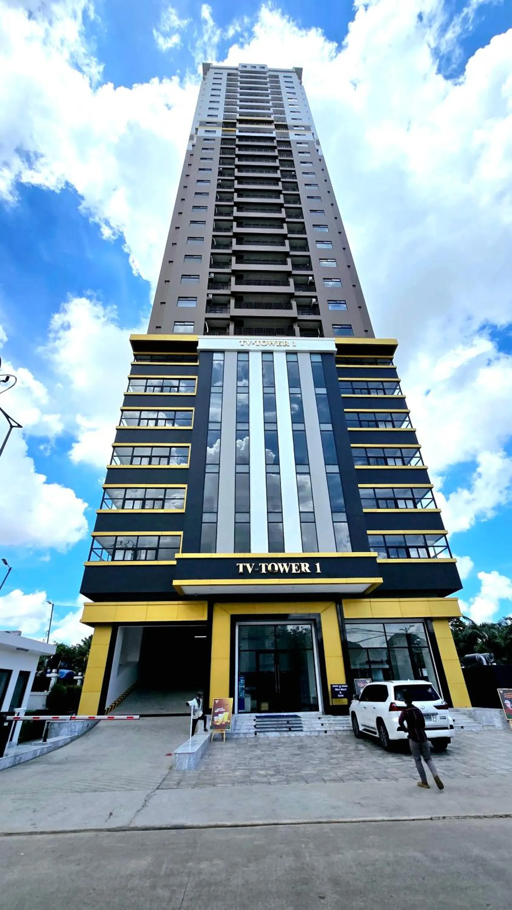 Property building in TV-Tower 1