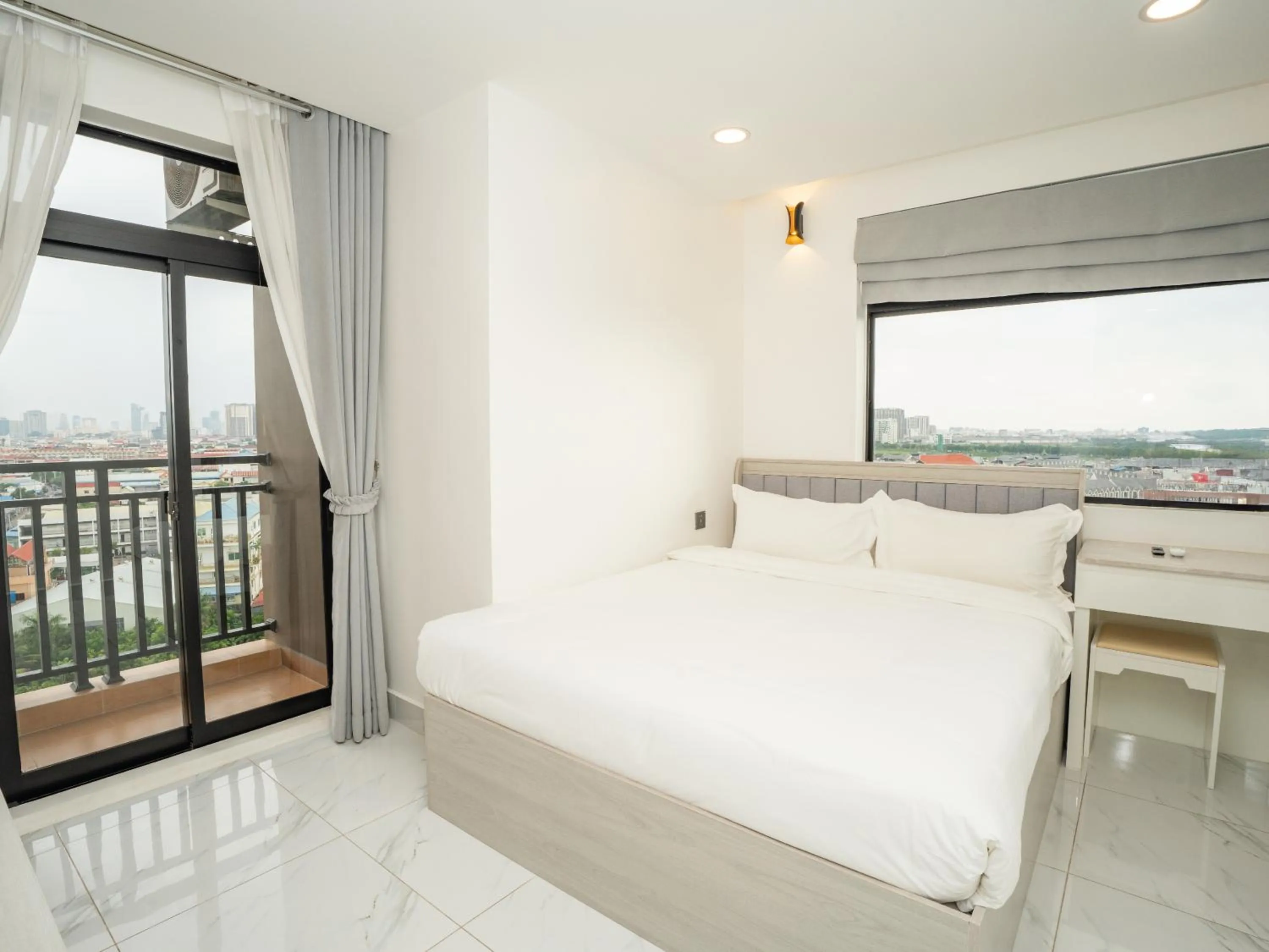 Bedroom, Bed in TV-Tower 1