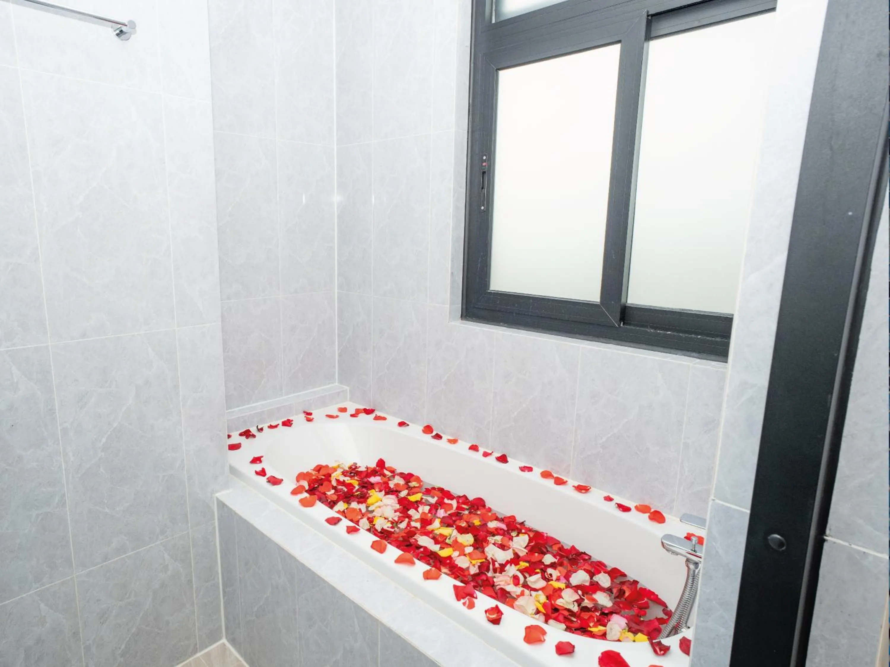 Bathroom in TV-Tower 1