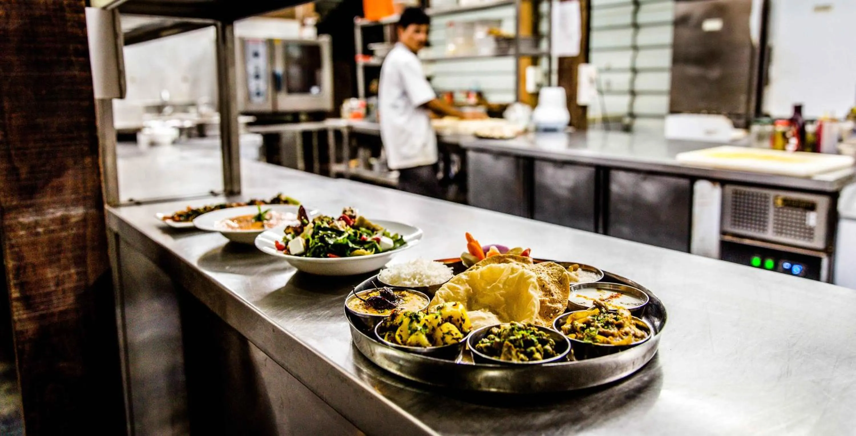 Restaurant/places to eat in Anahata Retreat Beach Front Ashwem Goa