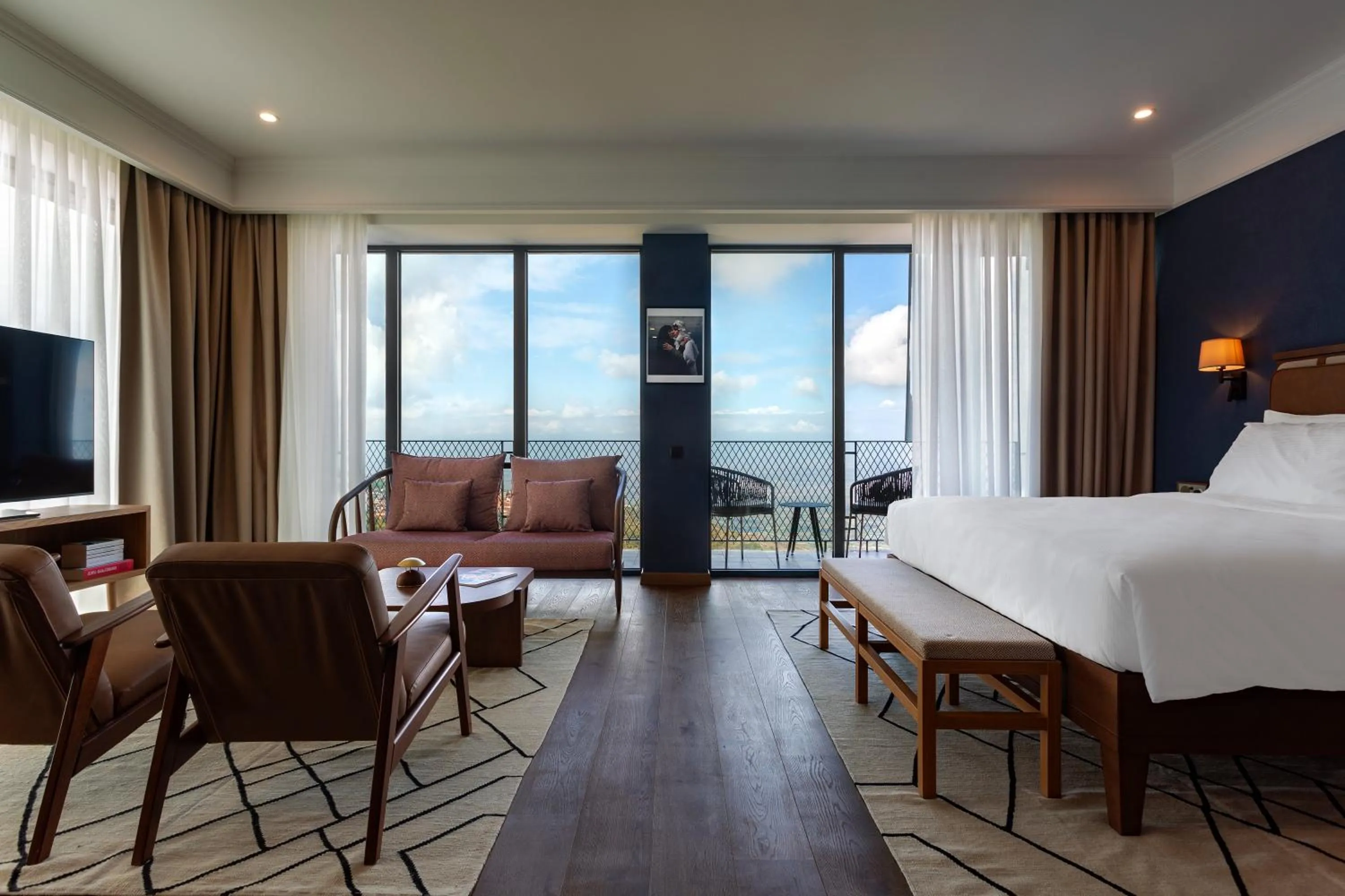 Photo of the whole room, Bed in BODBE Hotel