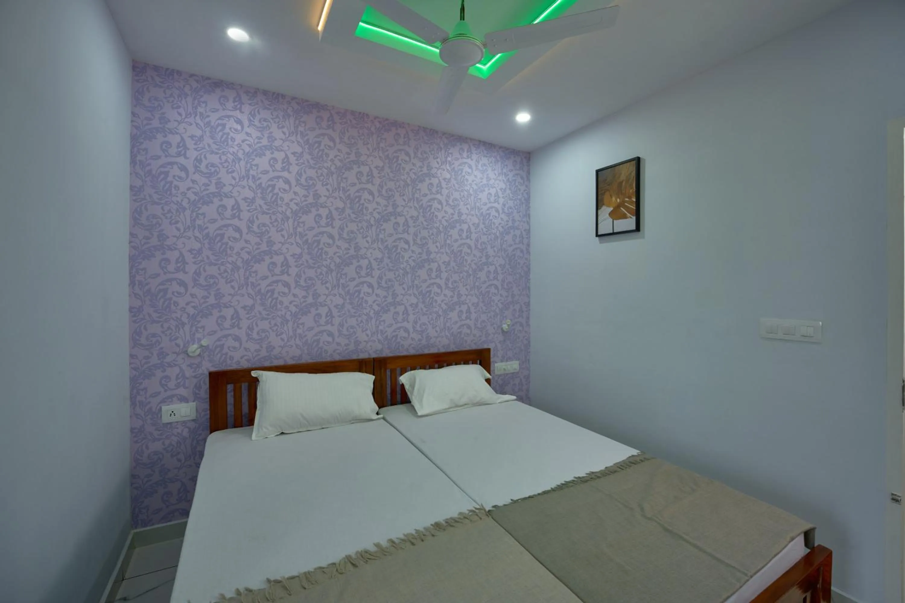 Photo of the whole room, Bed in Panakal Residency, Fort Kochi