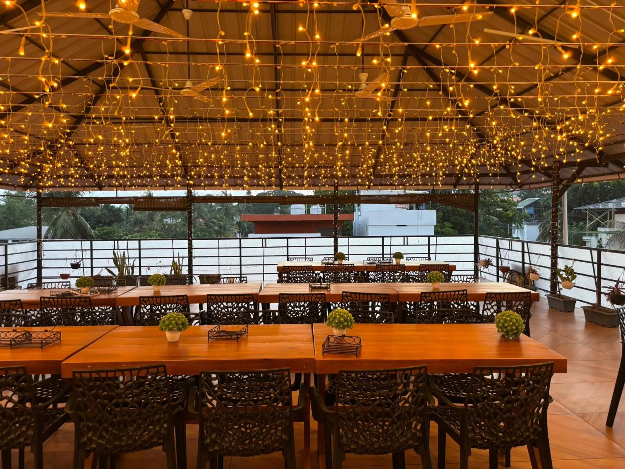 Restaurant/places to eat in Panakal Residency, Fort Kochi