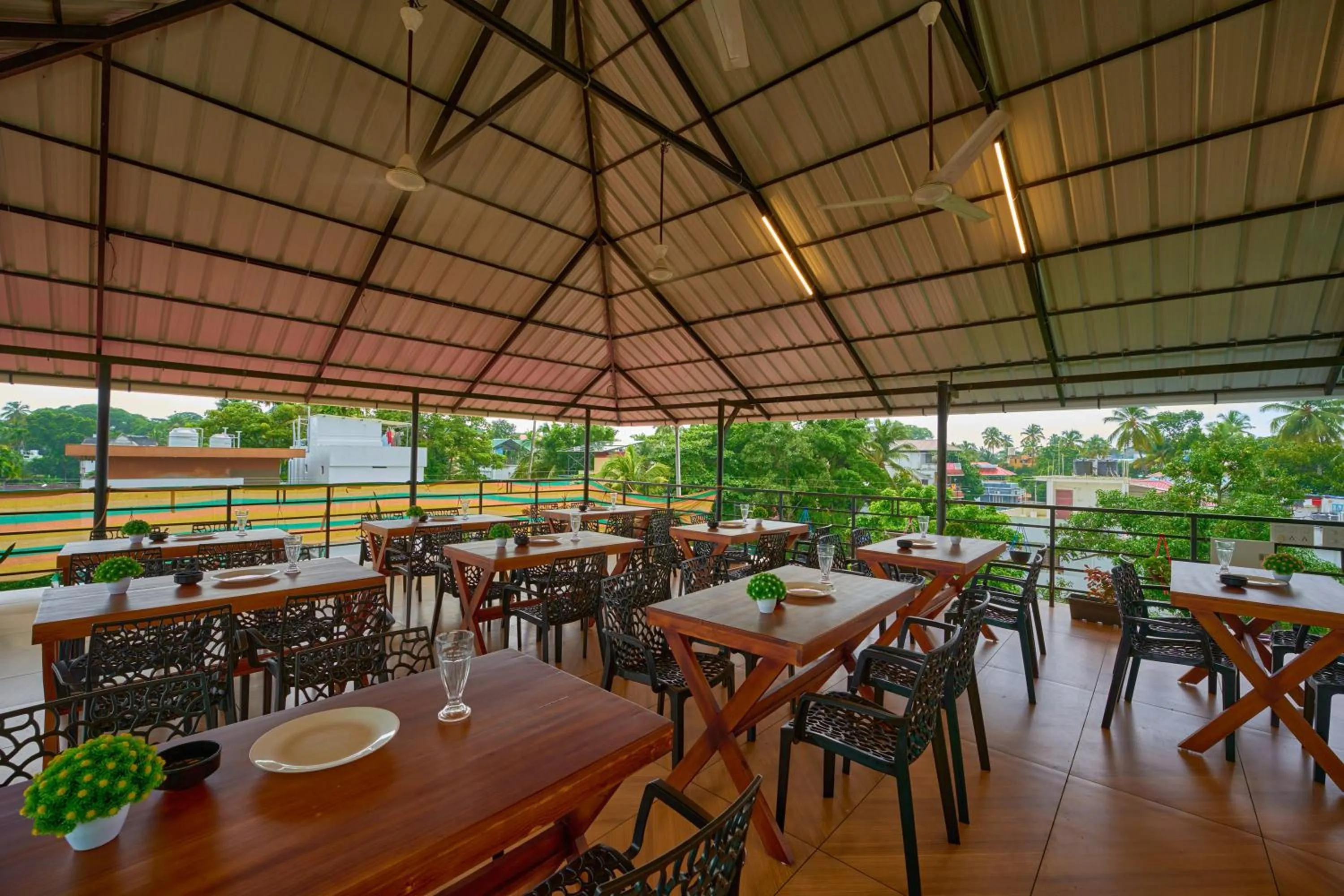 Restaurant/places to eat in Panakal Residency, Fort Kochi