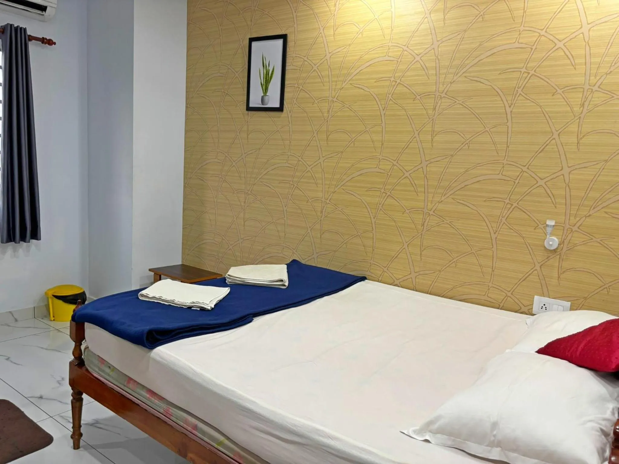 Photo of the whole room, Bed in Panakal Residency, Fort Kochi