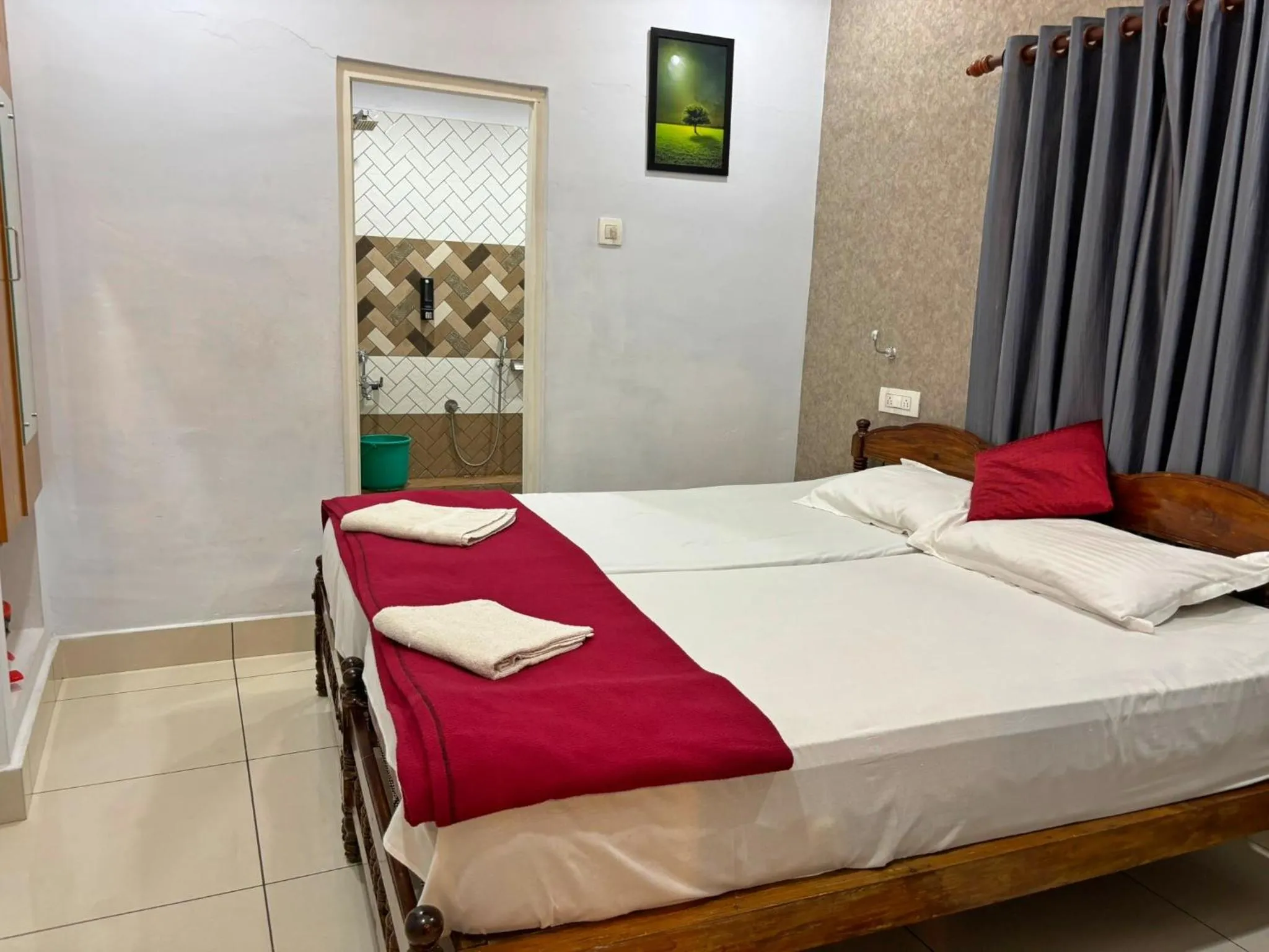 Photo of the whole room, Bed in Panakal Residency, Fort Kochi