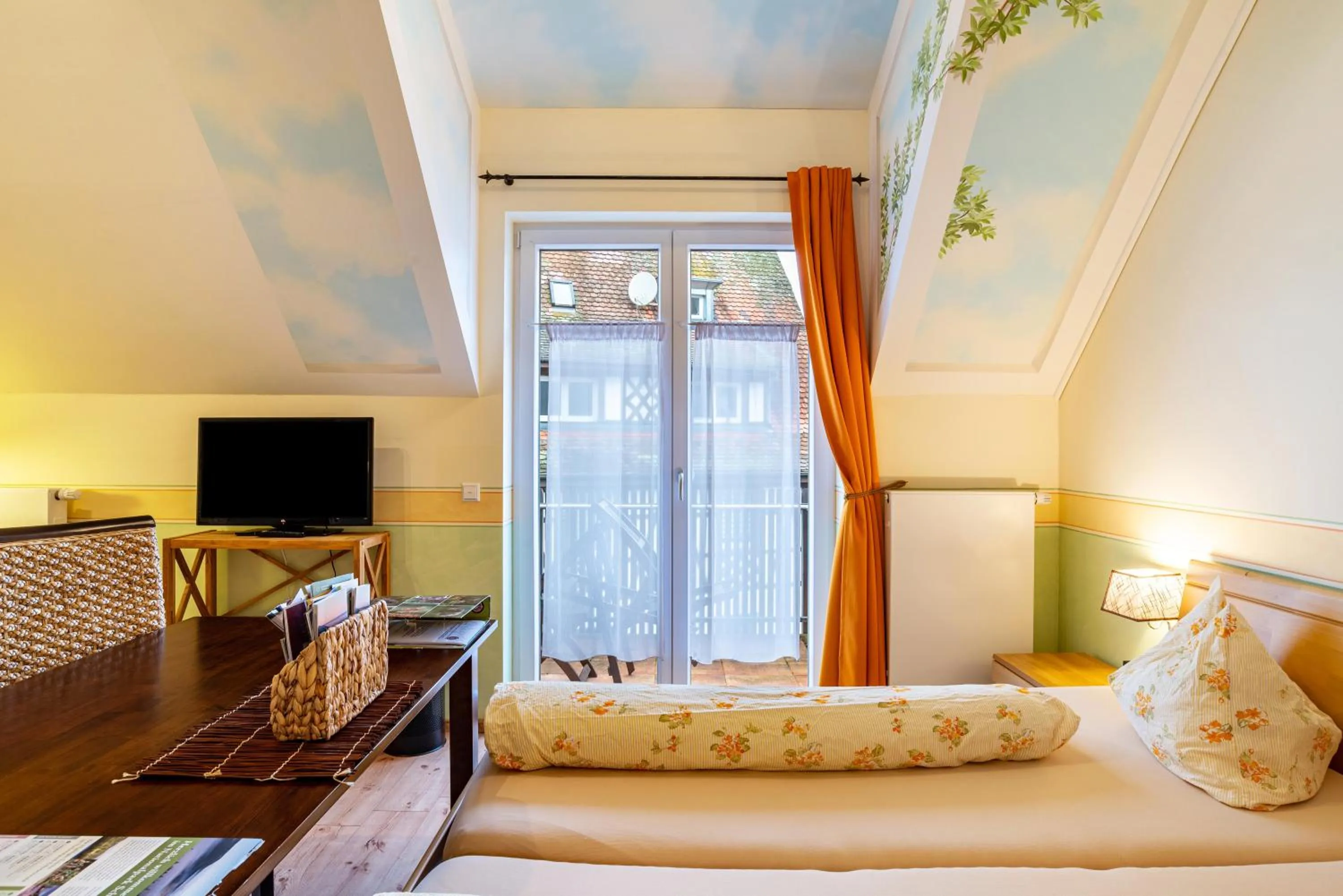 TV and multimedia, Bed in SCHUSTERjunge Aparthotel