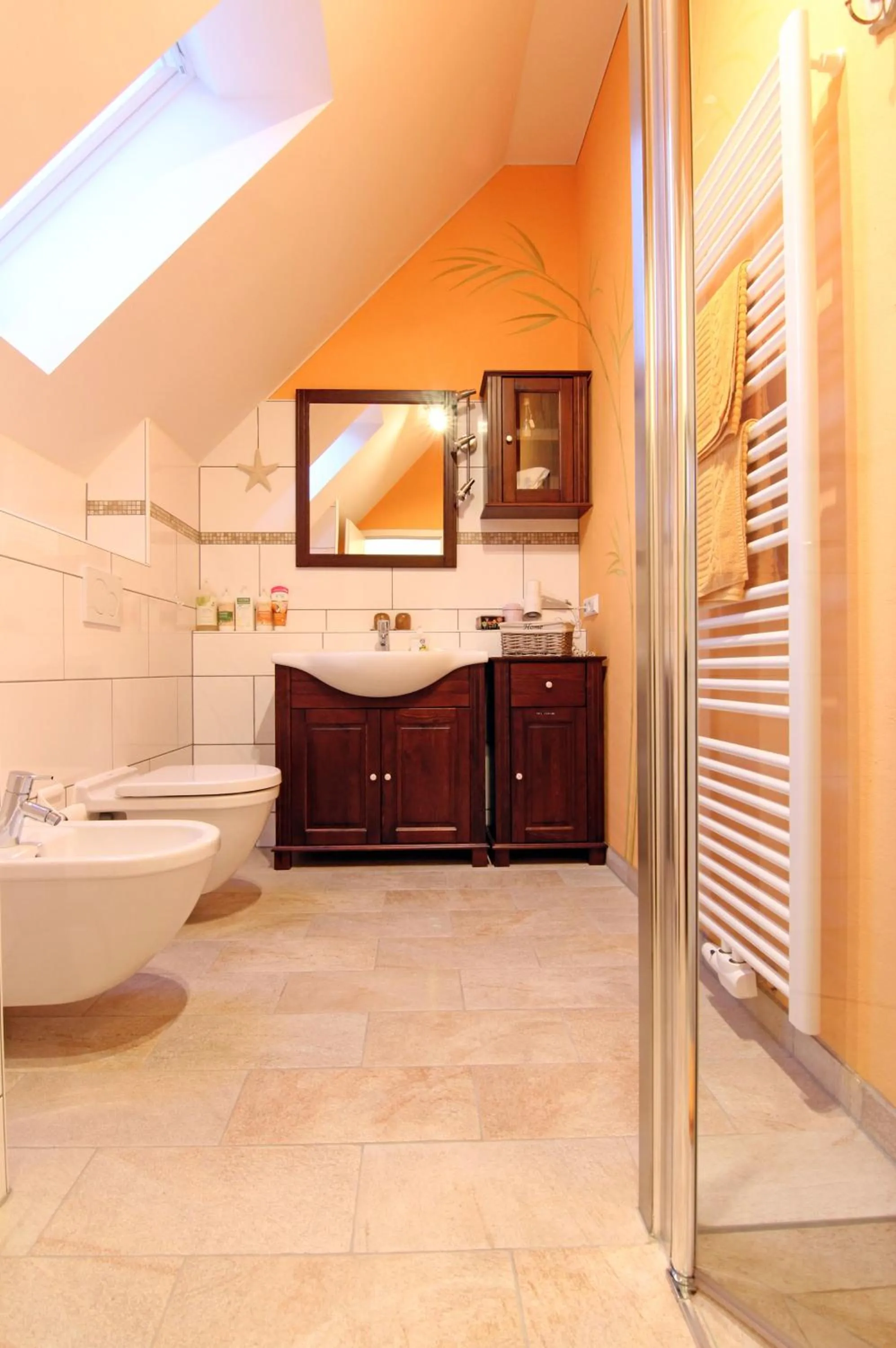 Shower in SCHUSTERjunge Aparthotel