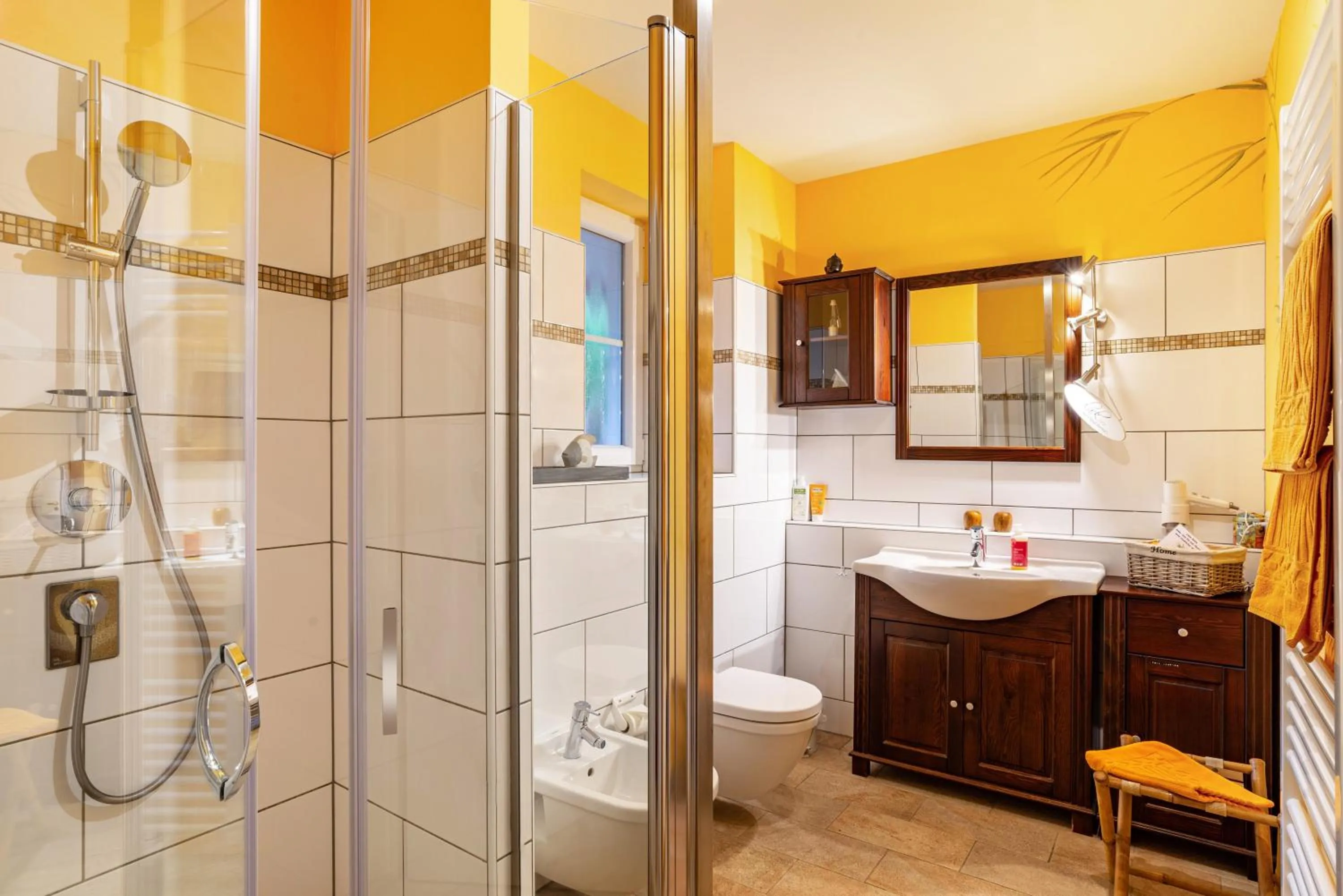 Shower in SCHUSTERjunge Aparthotel