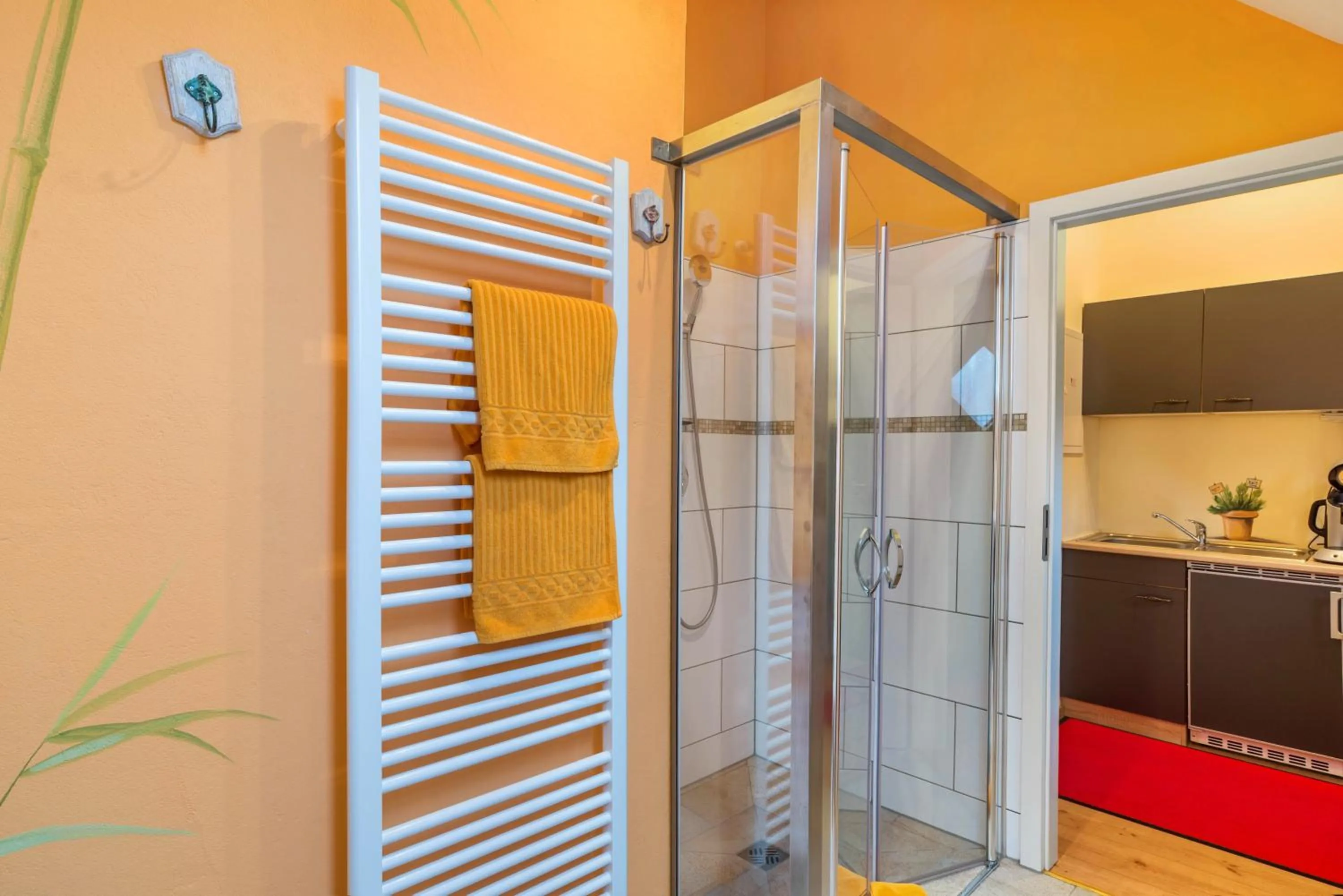 Shower in SCHUSTERjunge Aparthotel