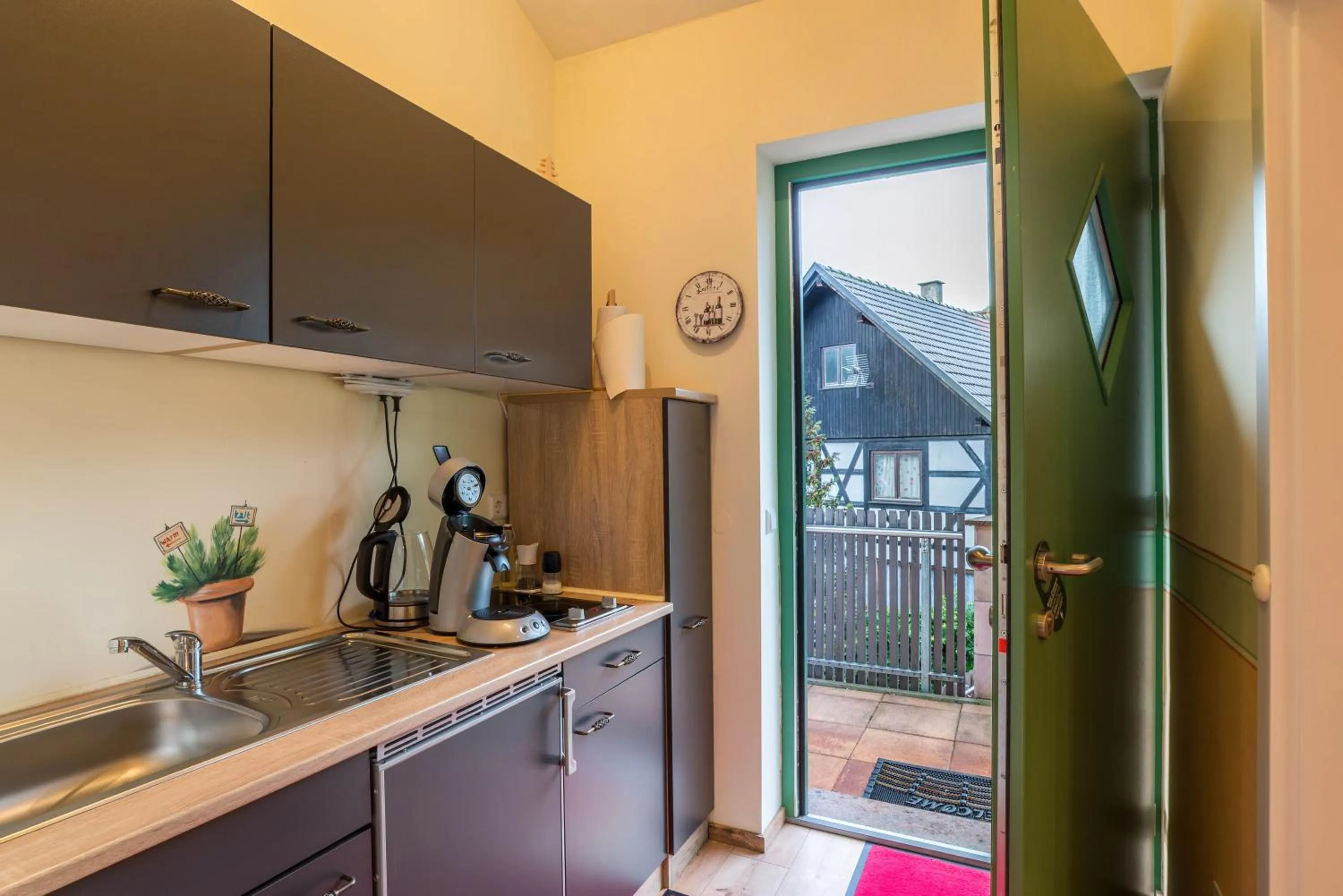 Facade/entrance in SCHUSTERjunge Aparthotel