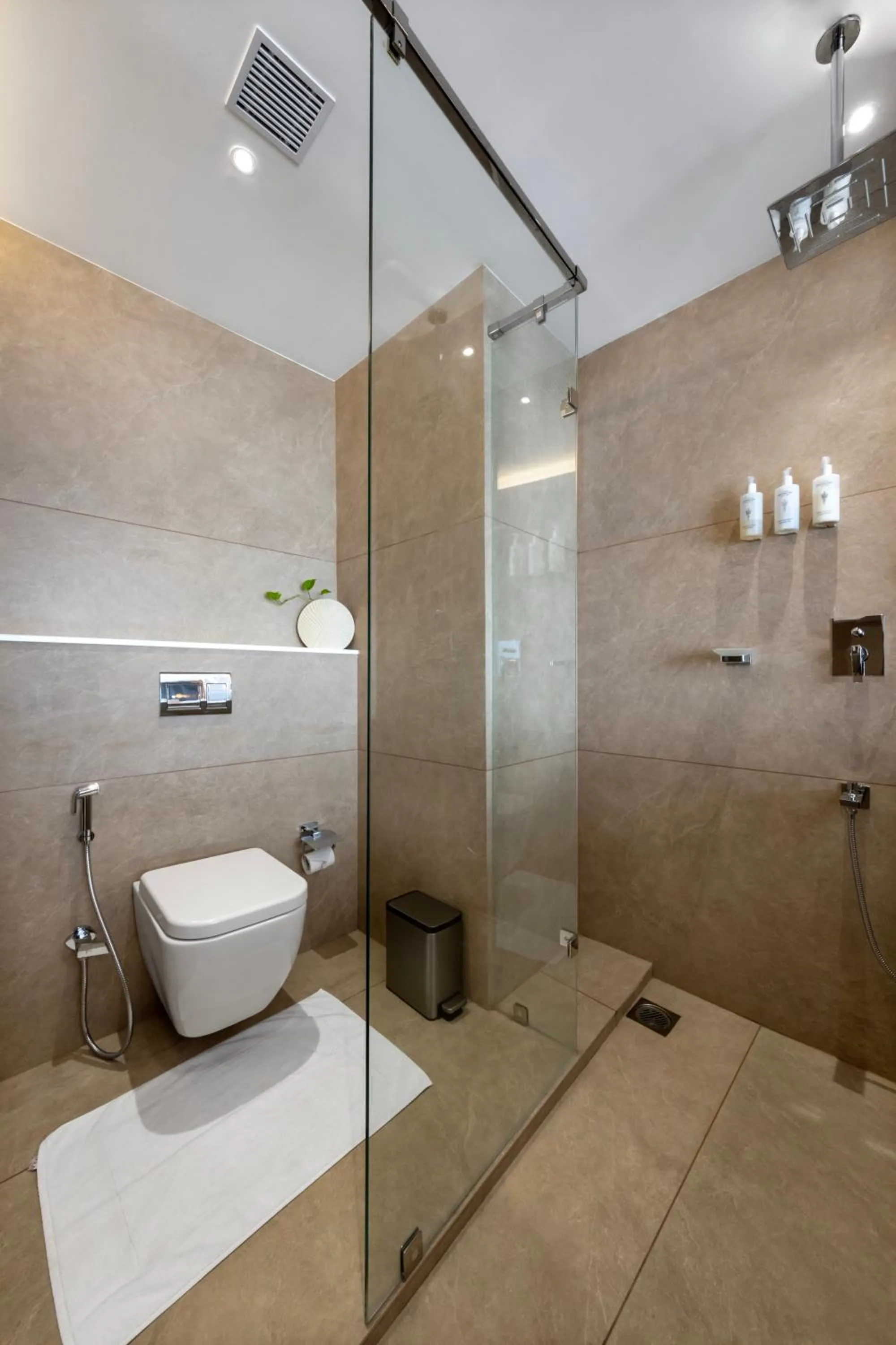 Bathroom in TIARA by MPS