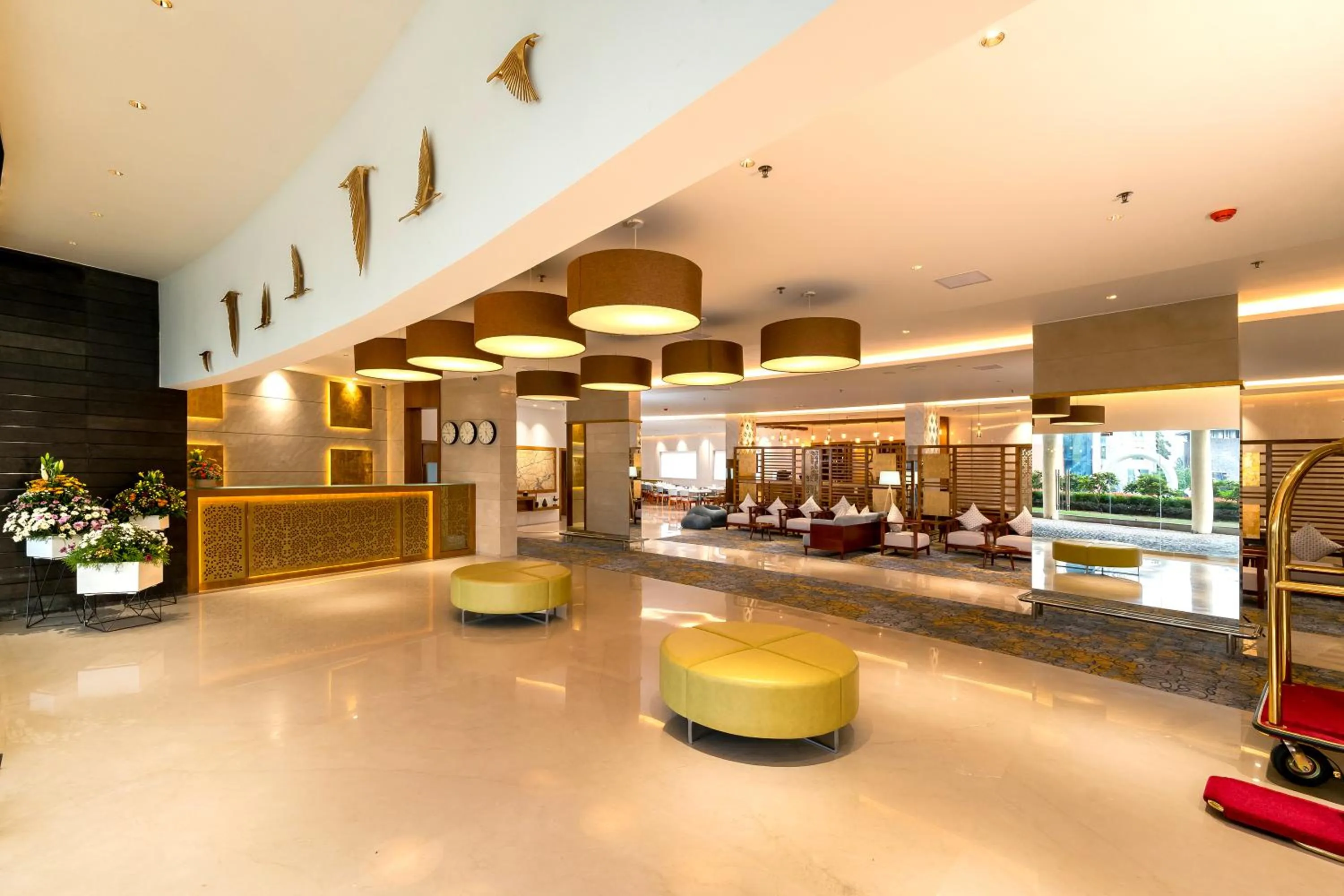 People in TIARA by MPS