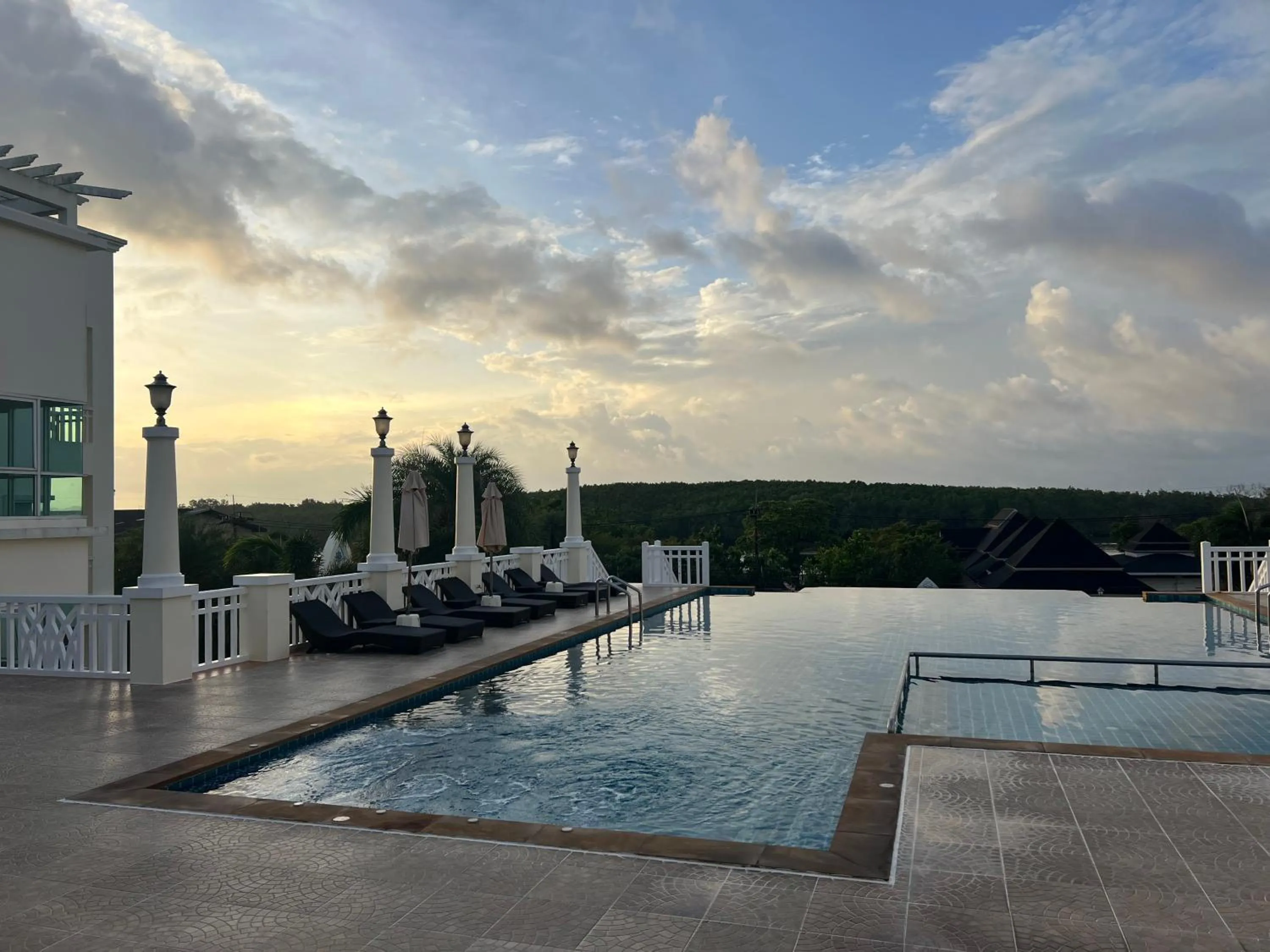 Krabi Front Bay Resort