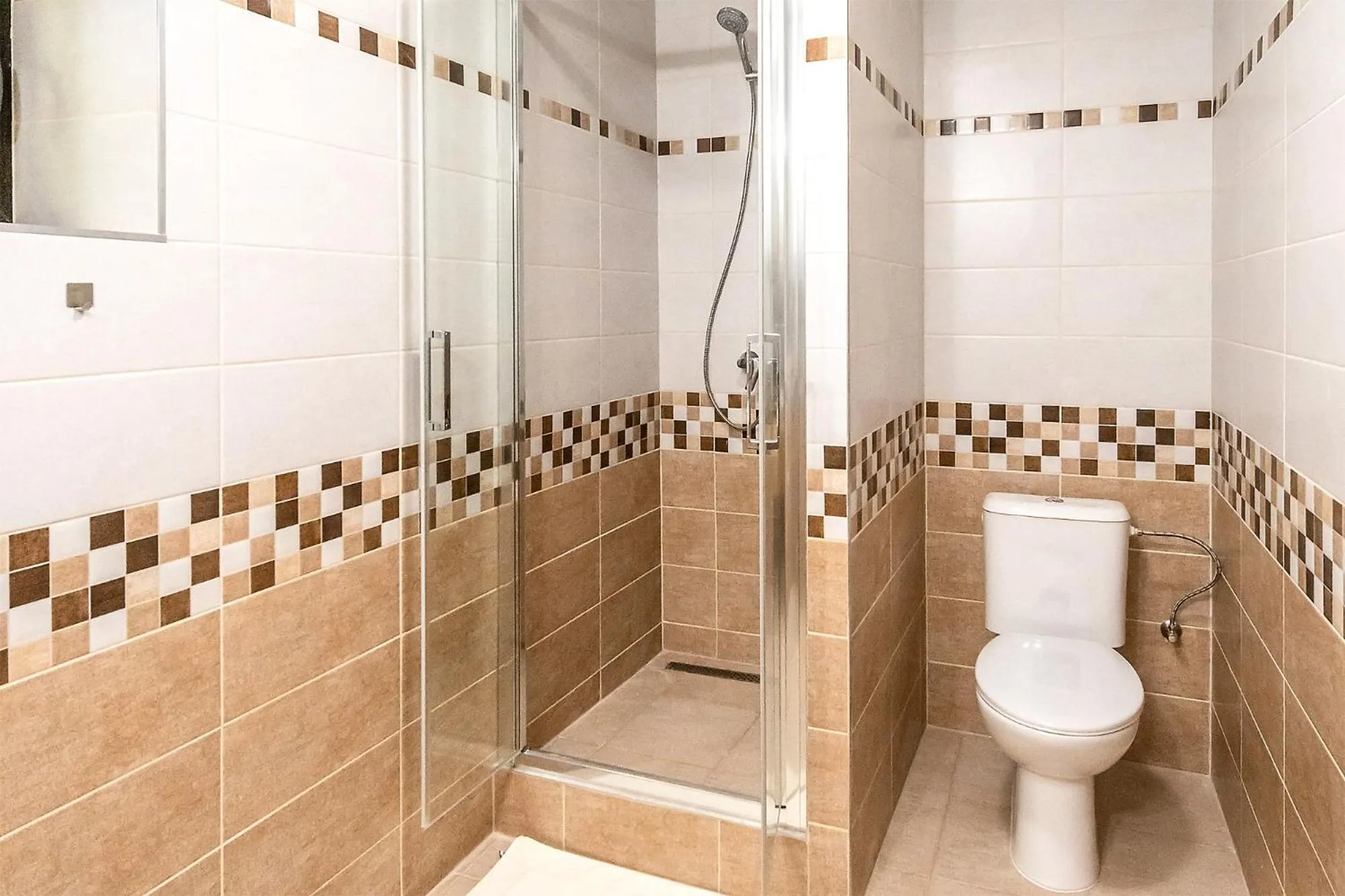 Toilet in Hotel Granit Smrekovica