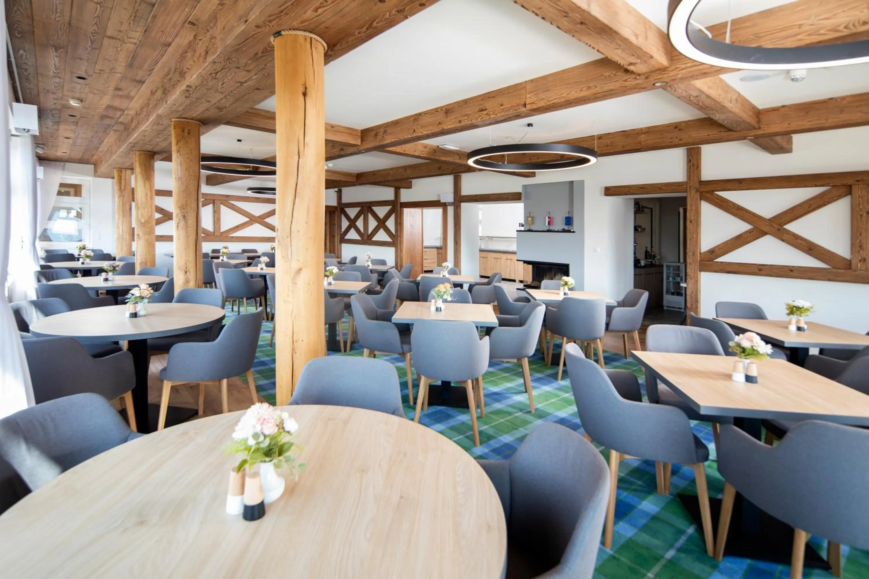 Restaurant/places to eat in Hotel Granit Smrekovica