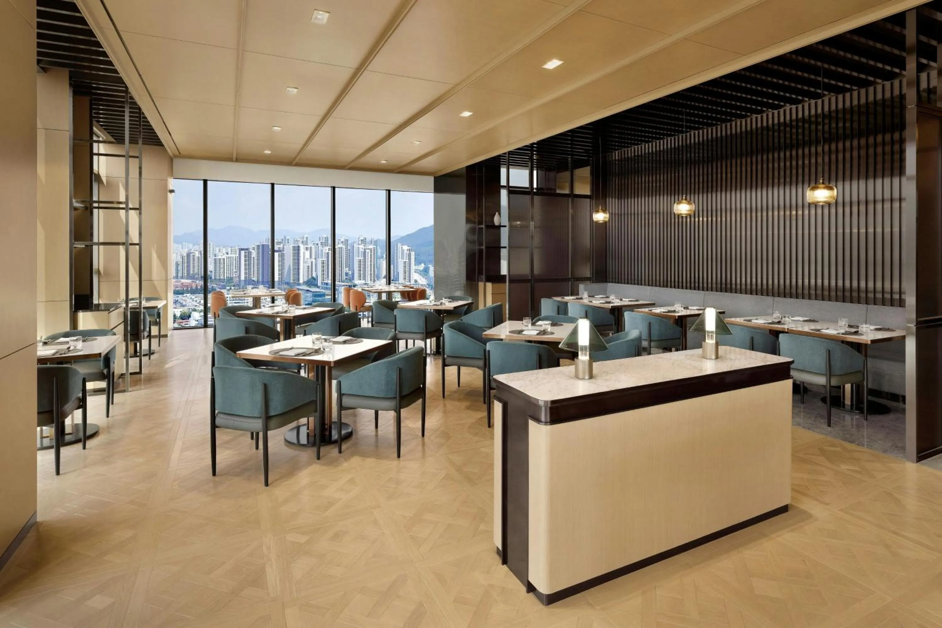 Kitchen or kitchenette in AC Hotel by Marriott Seoul Geumjeong