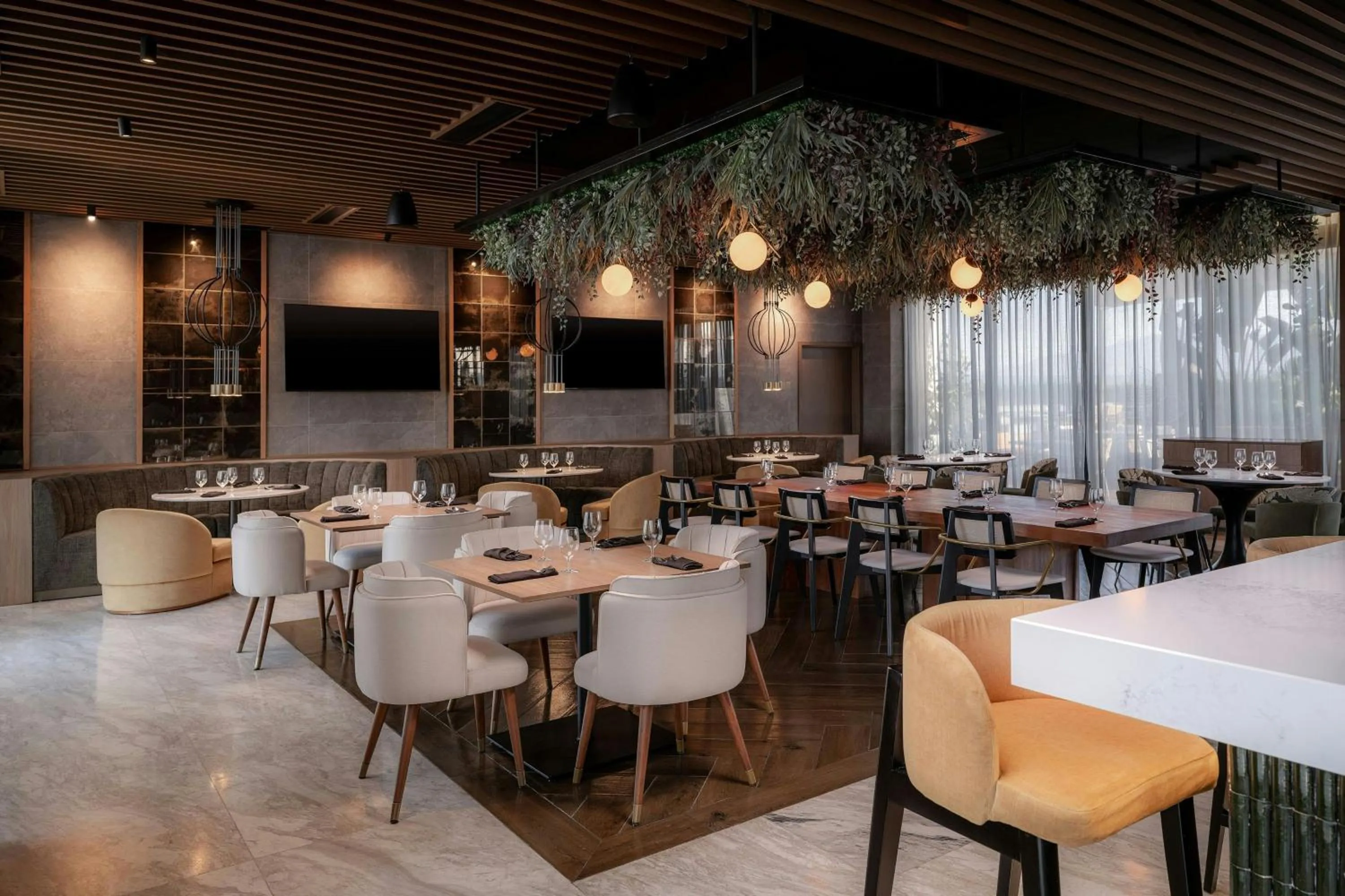 Restaurant/places to eat in AC Hotel by Marriott Santiago de los Caballeros