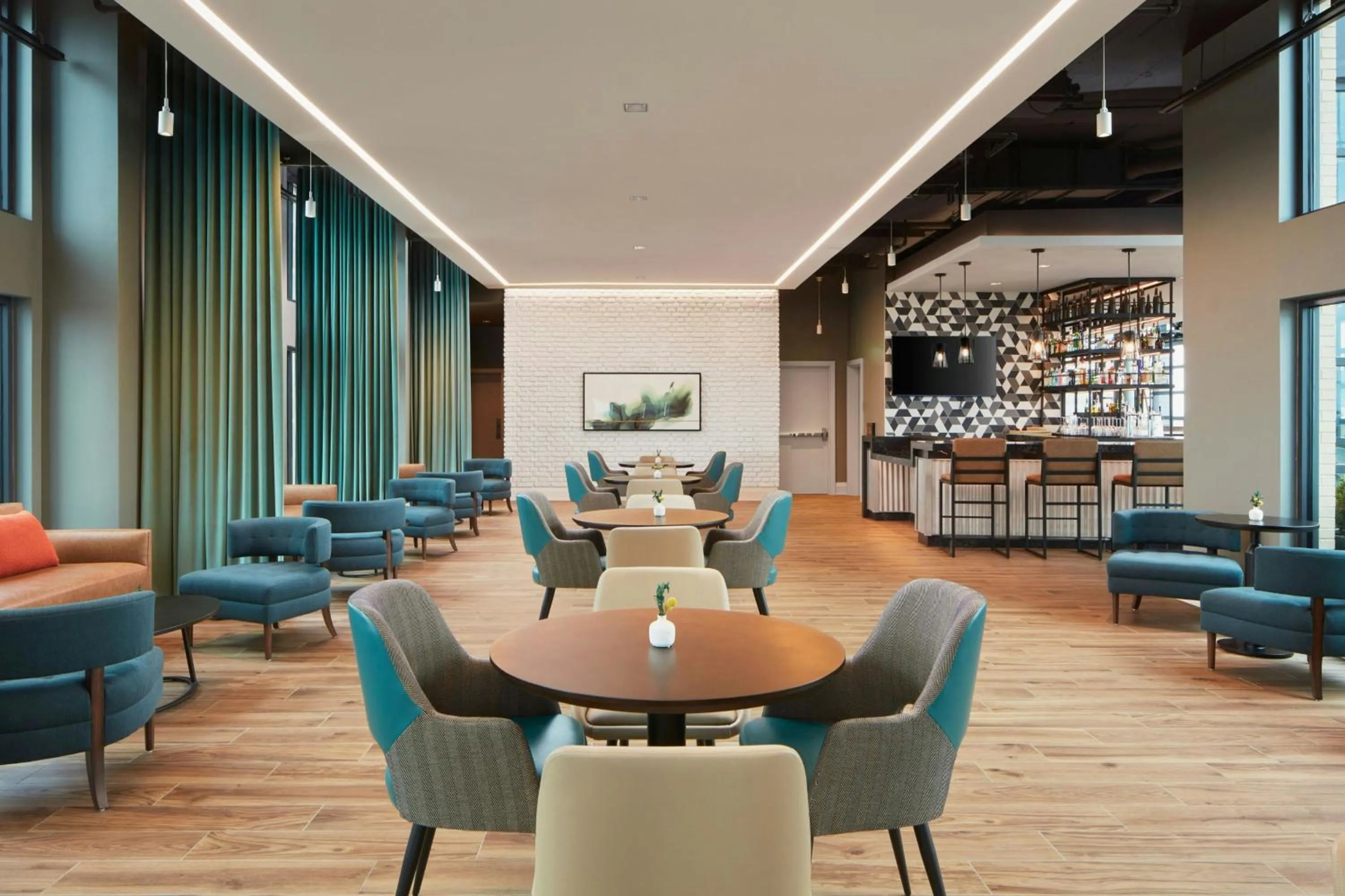 Lounge or bar in Residence Inn by Marriott Reston