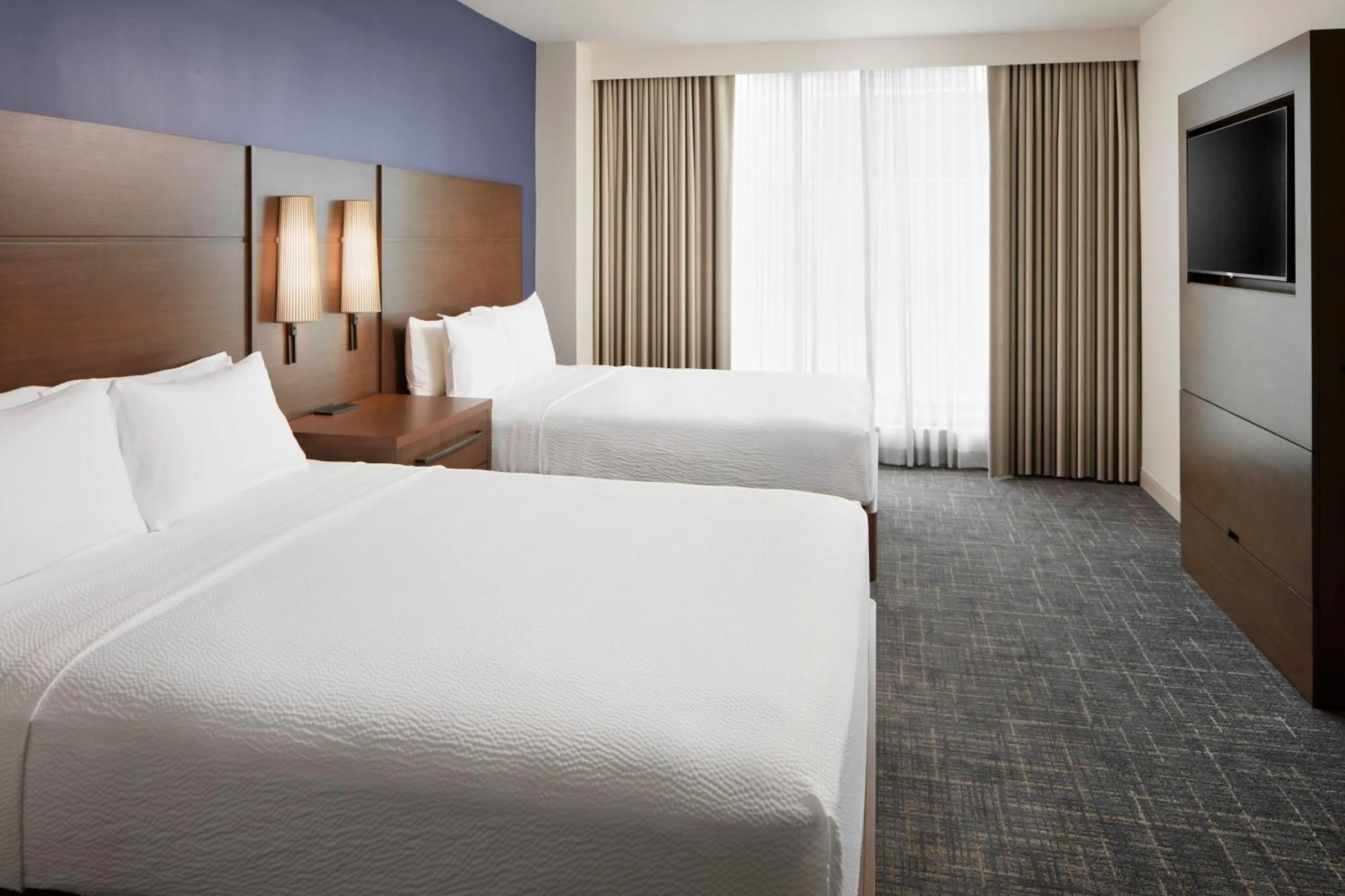 Bedroom, Bed in Residence Inn by Marriott Reston