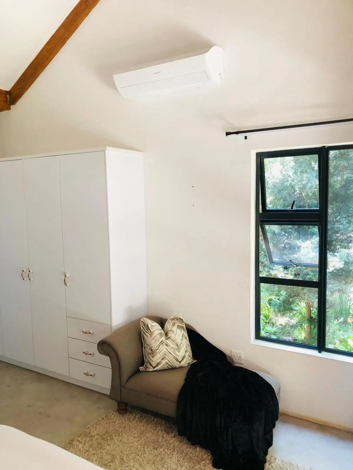 Sand River Guest House