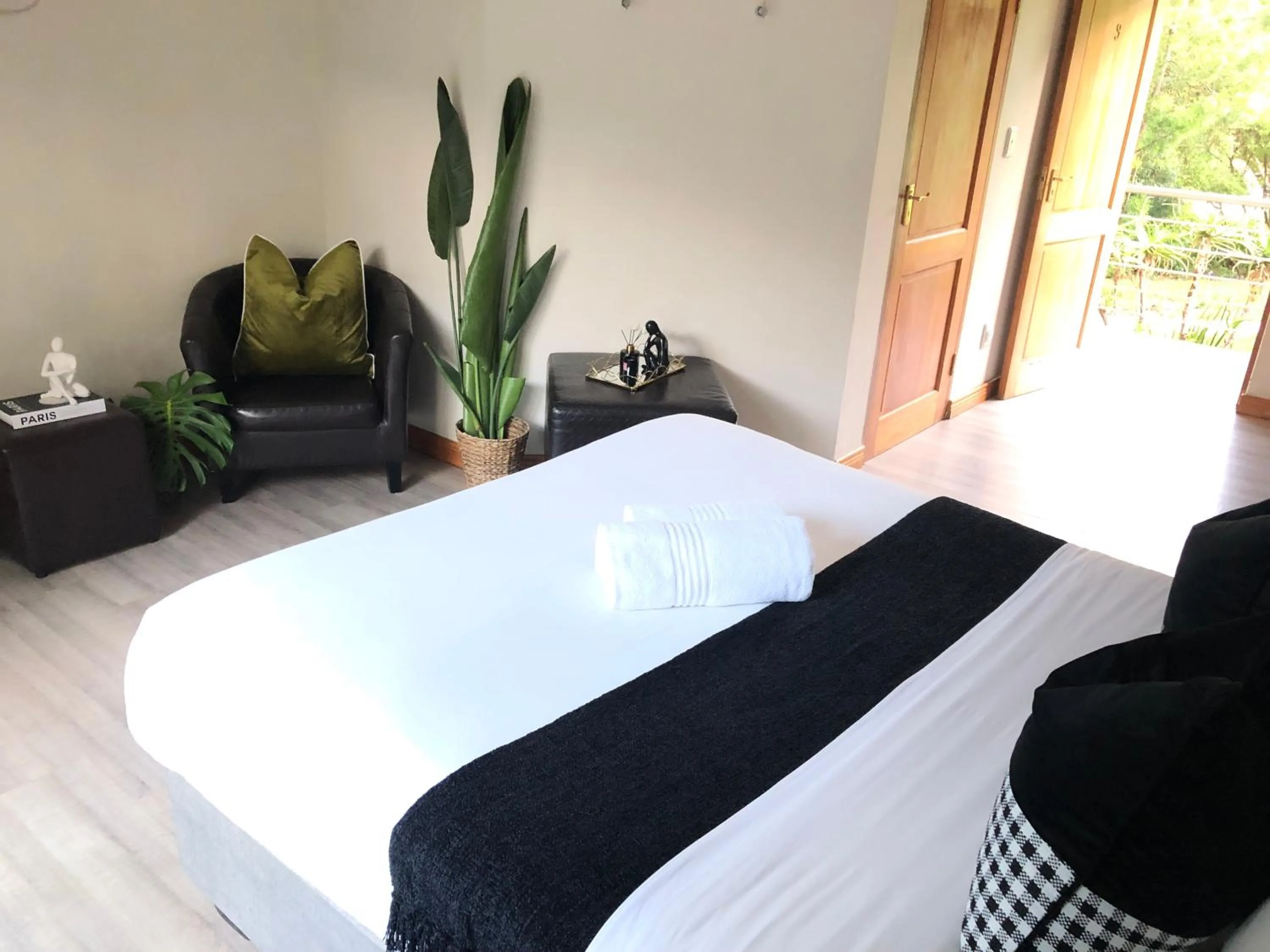 Sand River Guest House