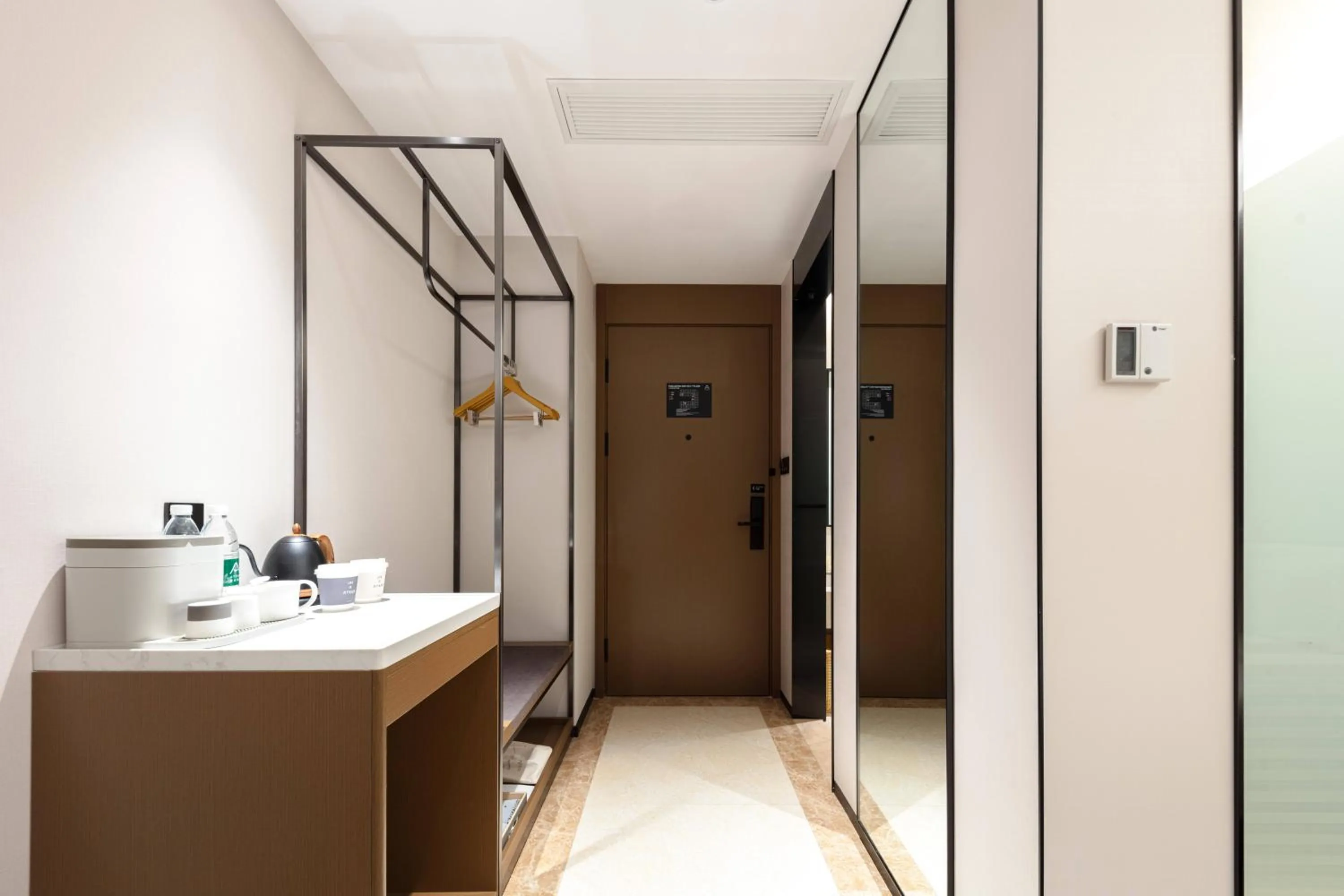 Atour X Hotel Shanghai Songjiang Ronglei East Road