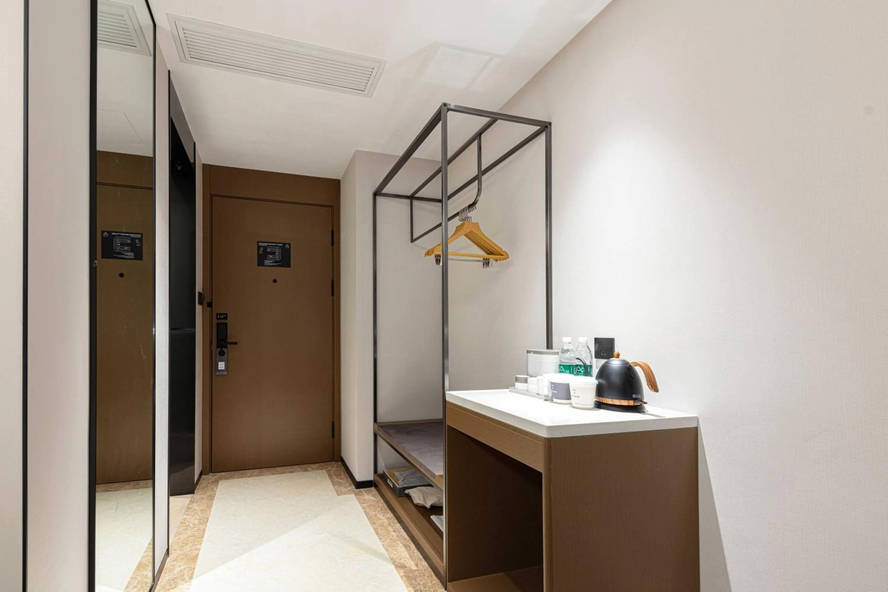 Atour X Hotel Shanghai Songjiang Ronglei East Road