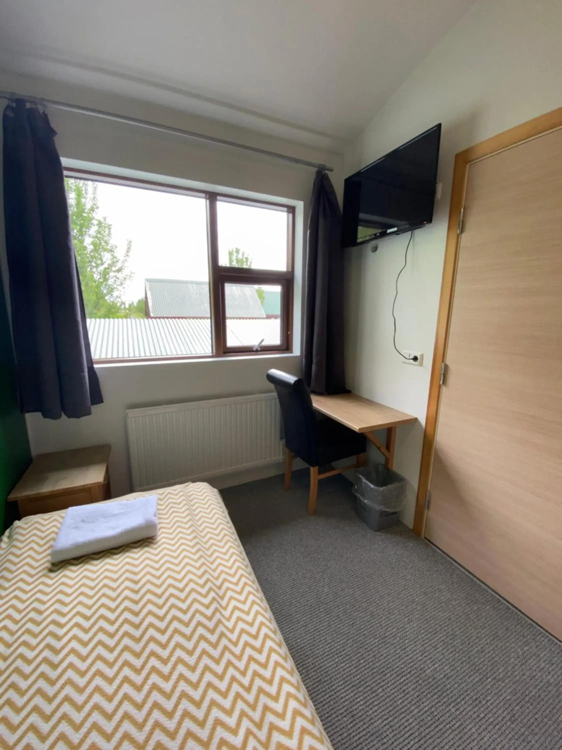 Single Room in Hörgsland Guesthouse Single Room in Hörgsland Guesthouse