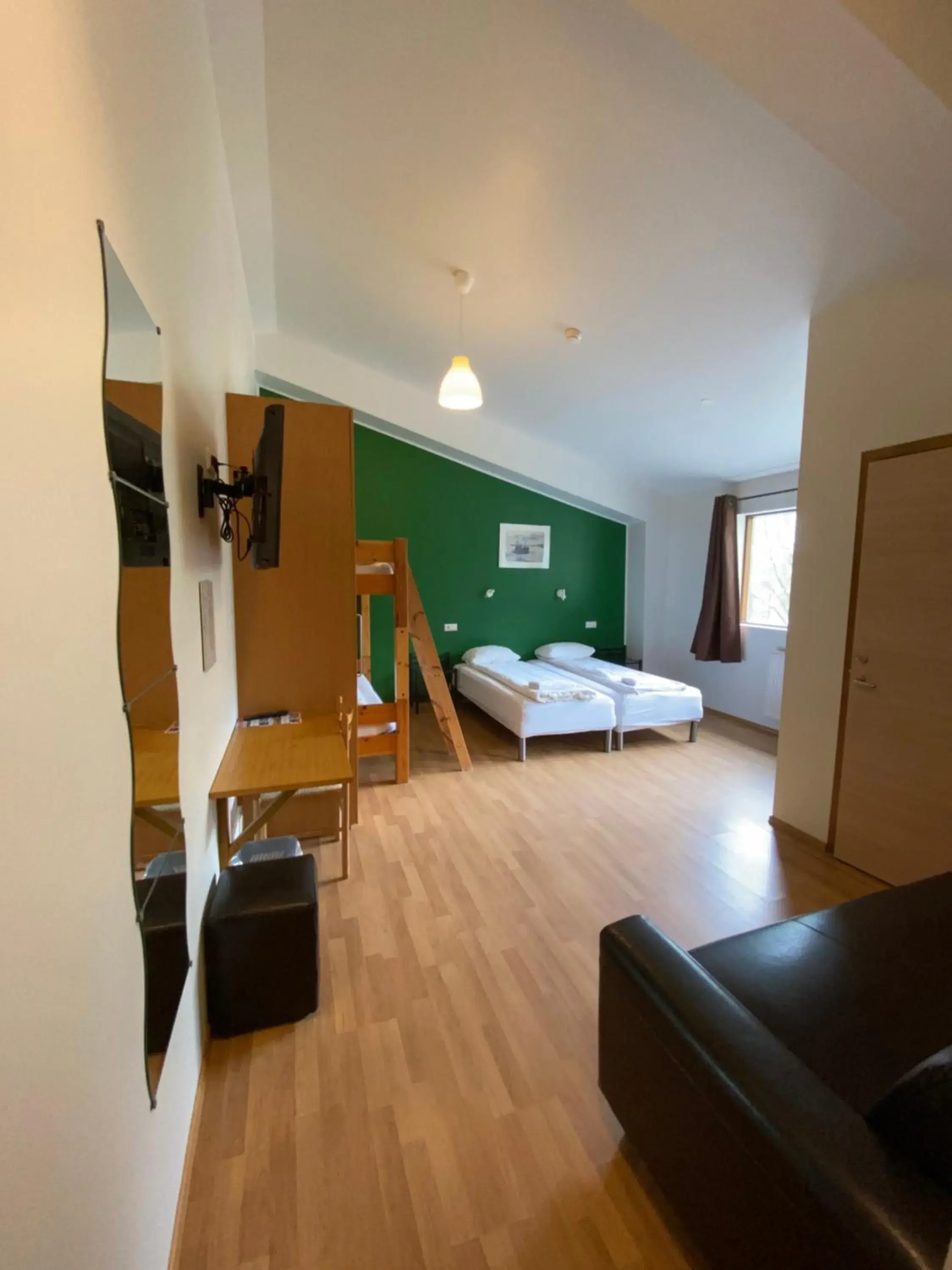 Quadruple Room with Private Bathroom in Hörgsland Guesthouse Quadruple Room with Private Bathroom in Hörgsland Guesthouse