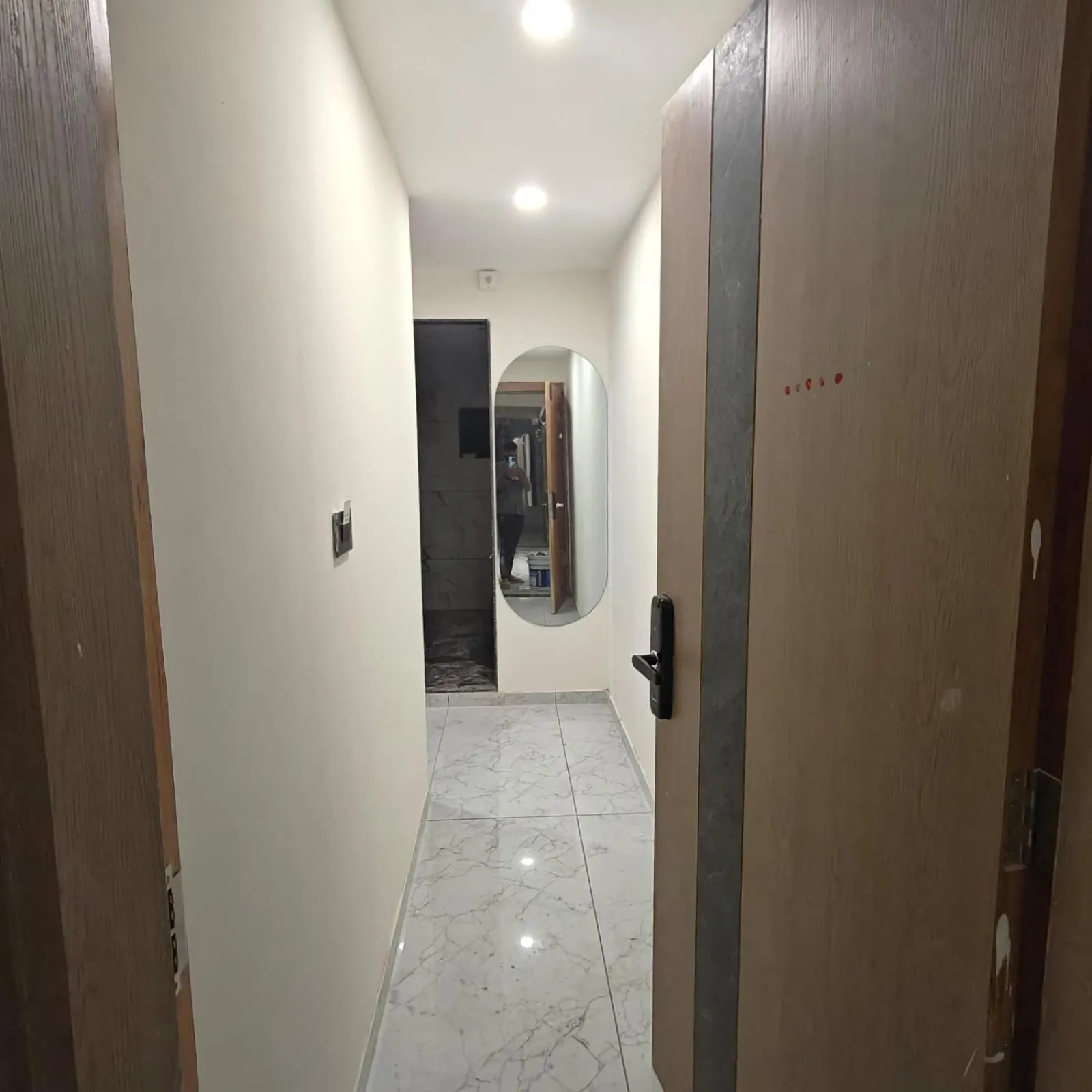 wardrobe in Hotelmaple tree