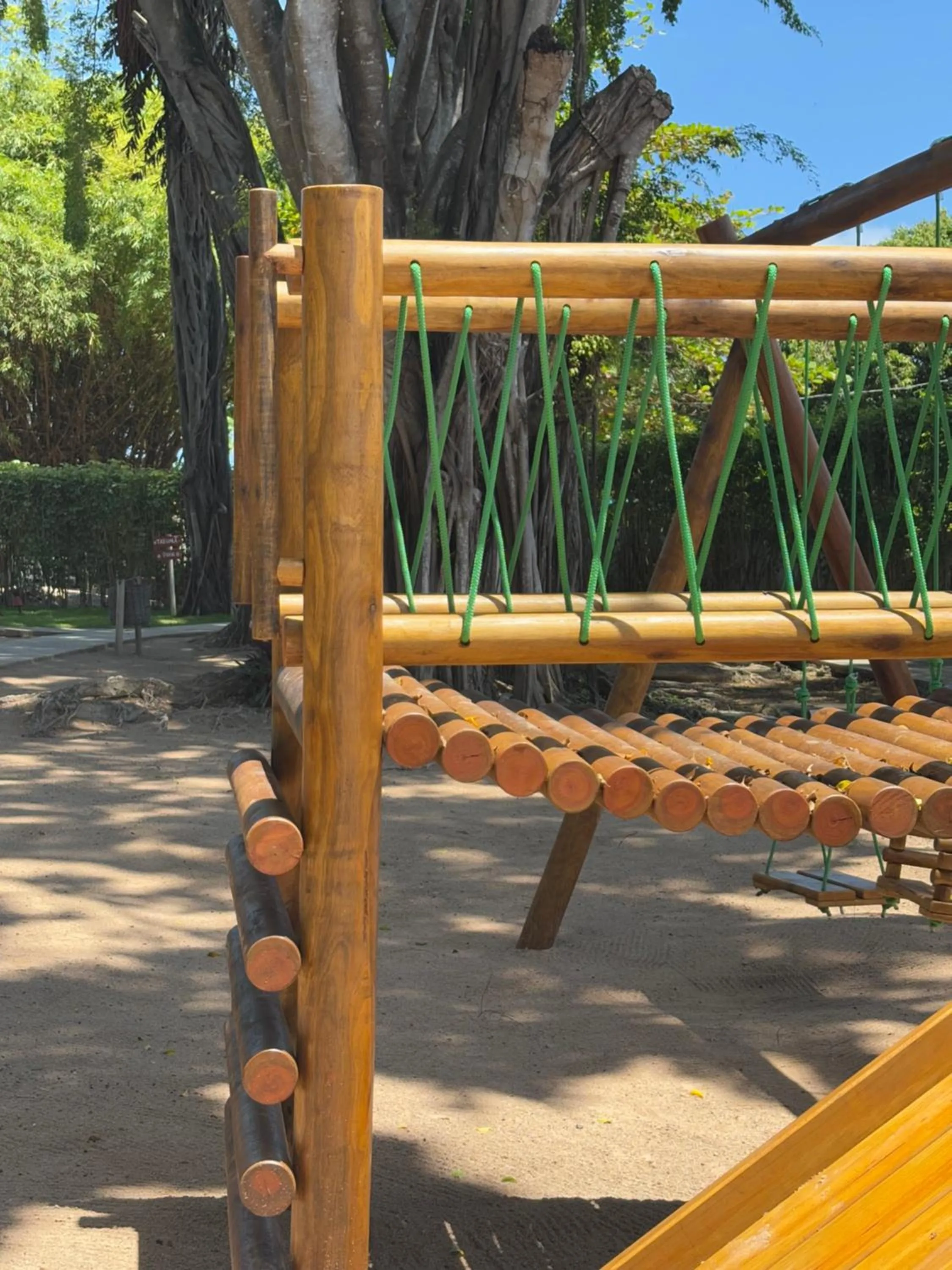 Children play ground in Angá Beach Hotel