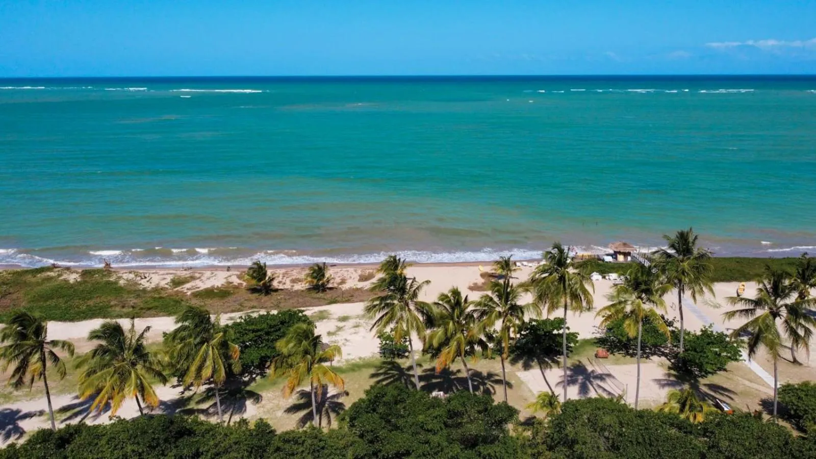 Beach in Angá Beach Hotel