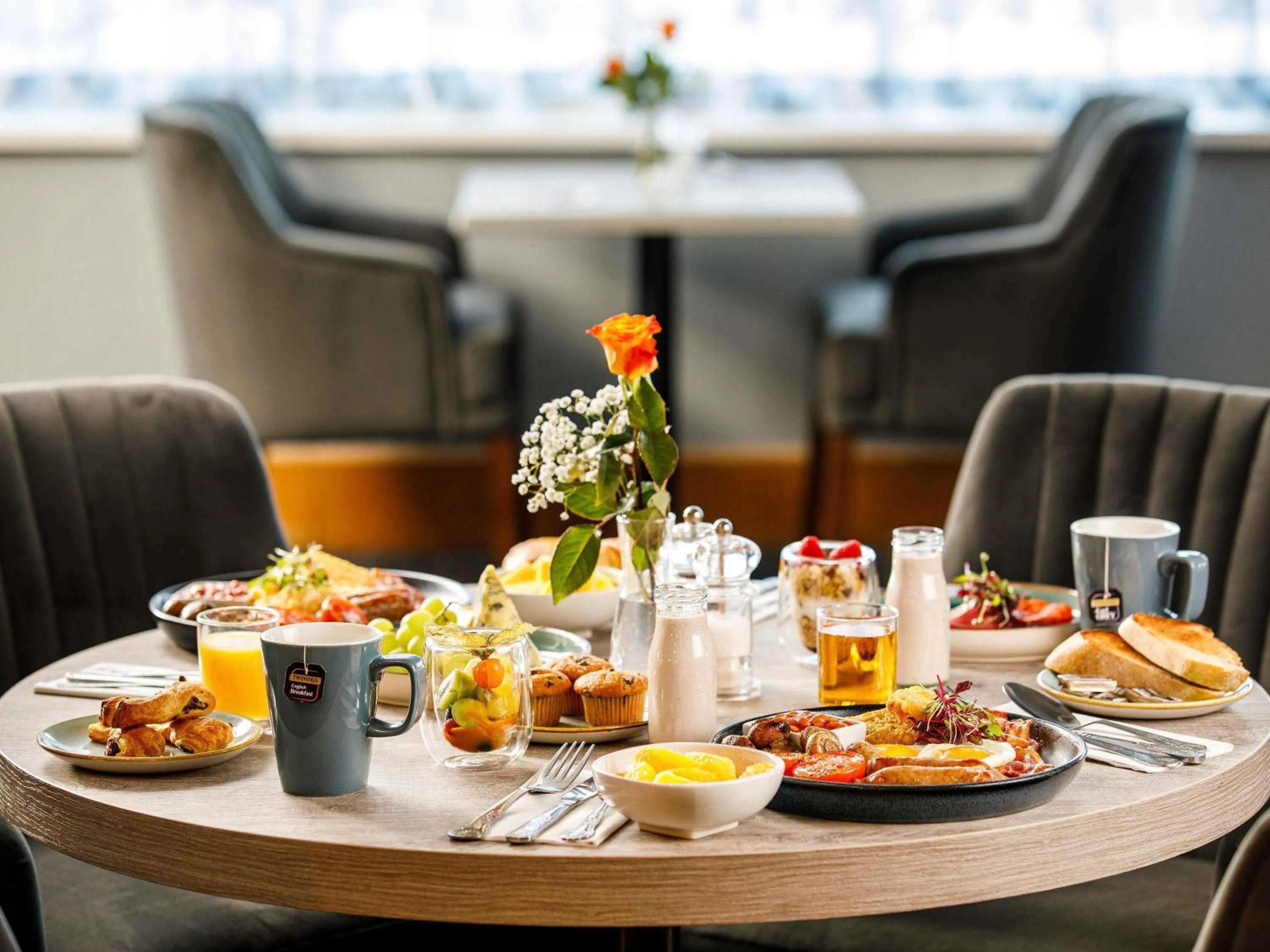 Breakfast in The Harlow Hotel By AccorHotels