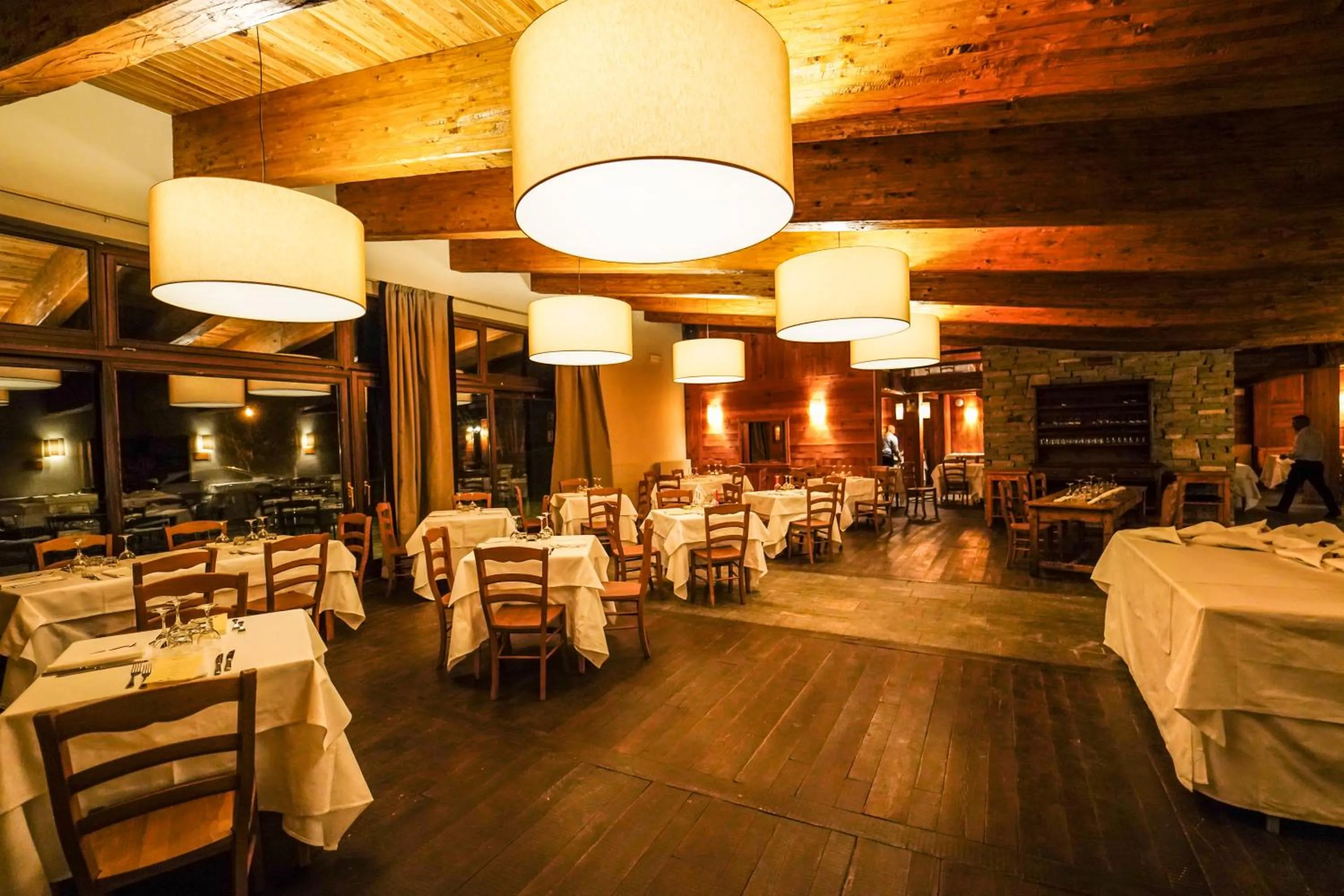 Restaurant/places to eat in Chaberton Lodge & Spa