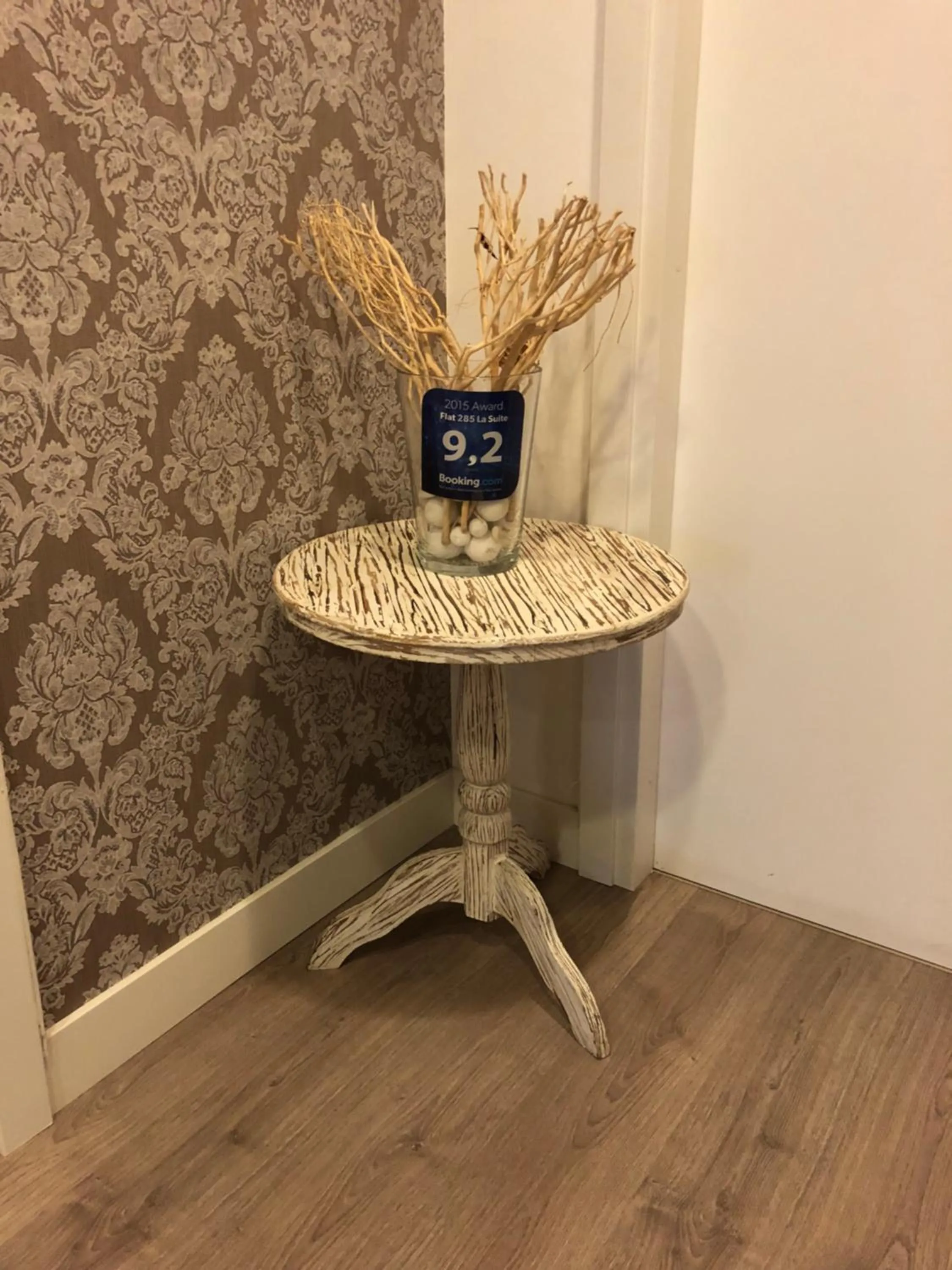 Decorative detail in Flat 285 La Suite