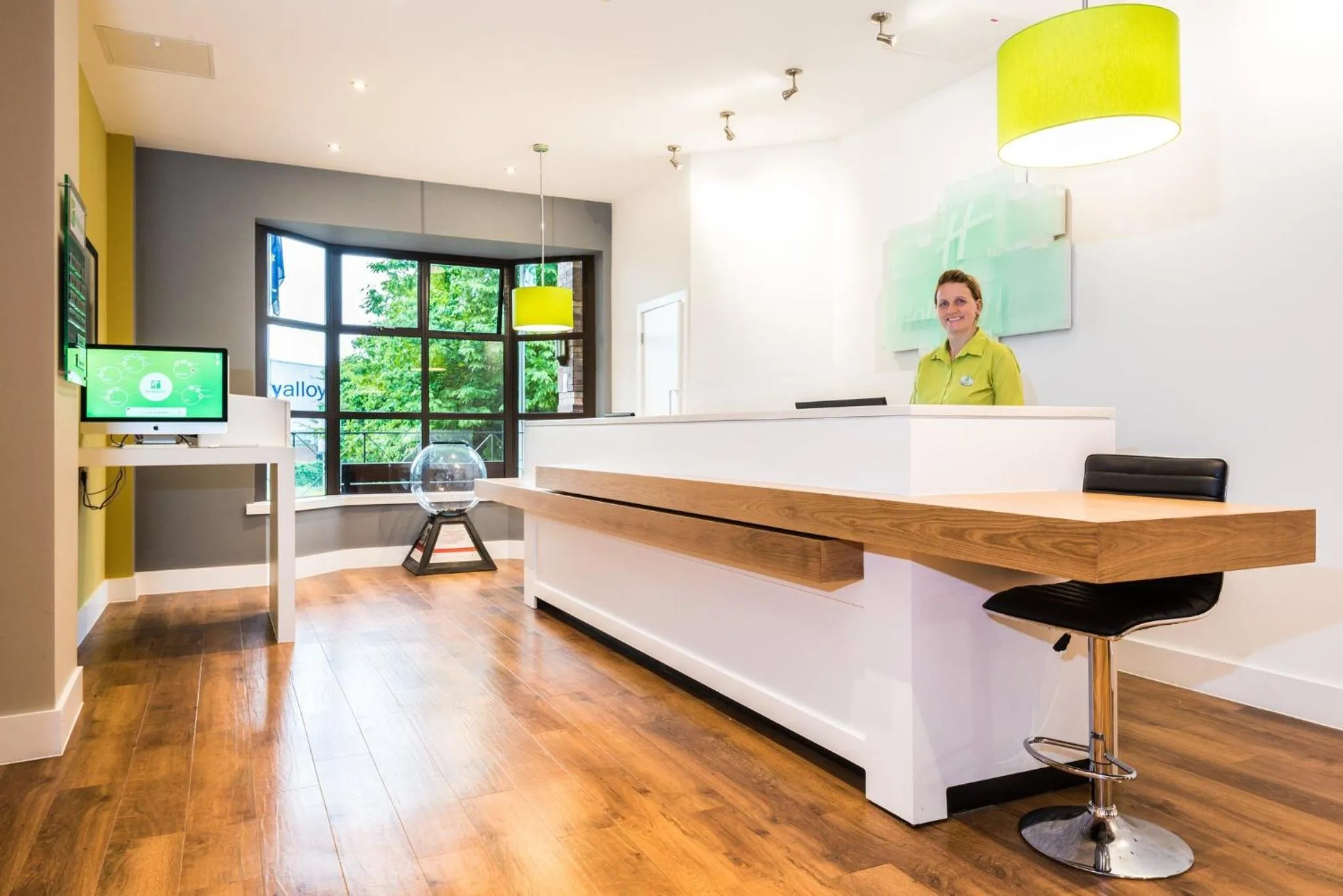 Property building in Holiday Inn Rotherham-Sheffield M1,Jct.33 by IHG