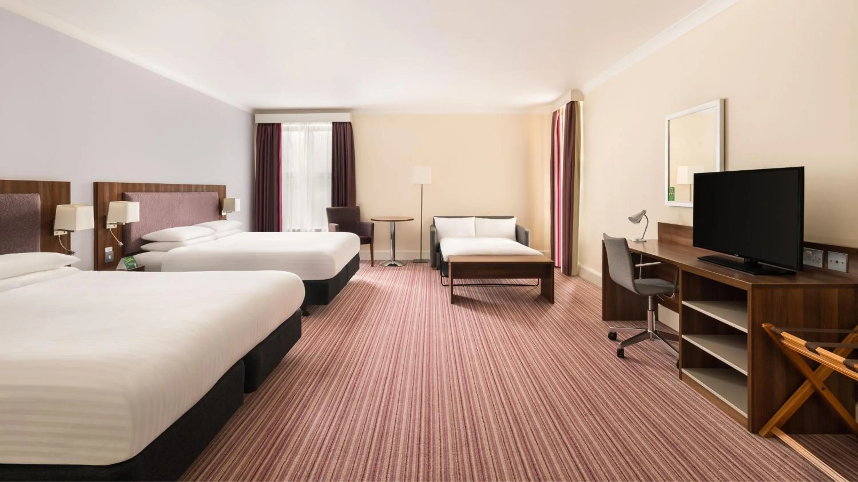 Photo of the whole room, Bed in Holiday Inn Rotherham-Sheffield M1,Jct.33 by IHG