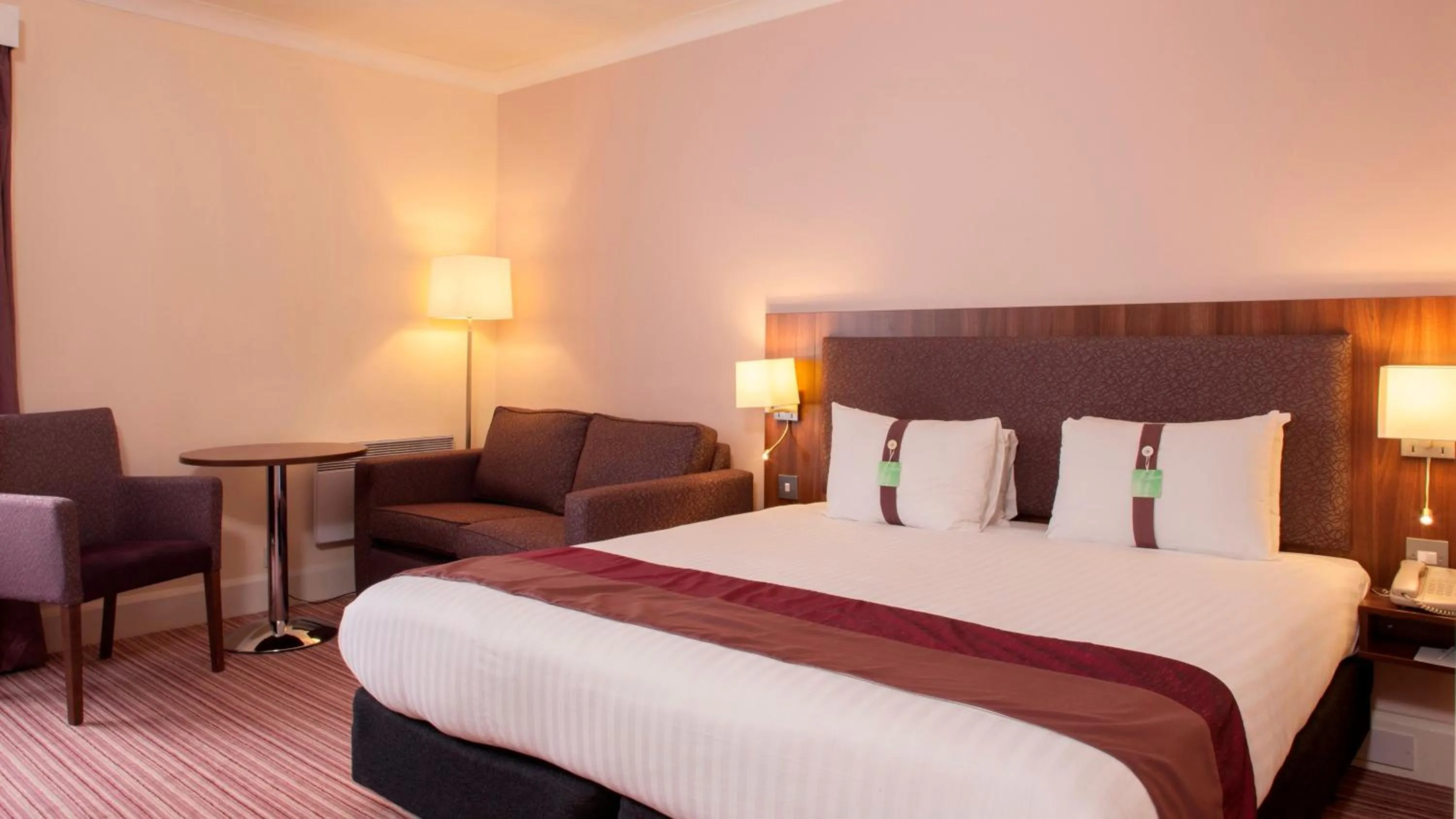 Photo of the whole room, Bed in Holiday Inn Rotherham-Sheffield M1,Jct.33 by IHG