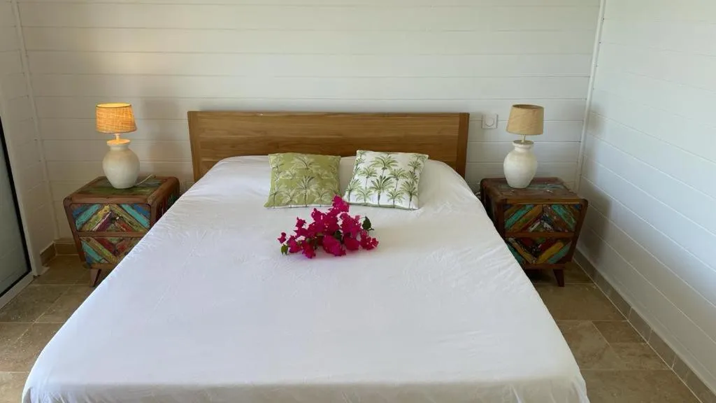 Bedroom, Bed in Villa Tarare