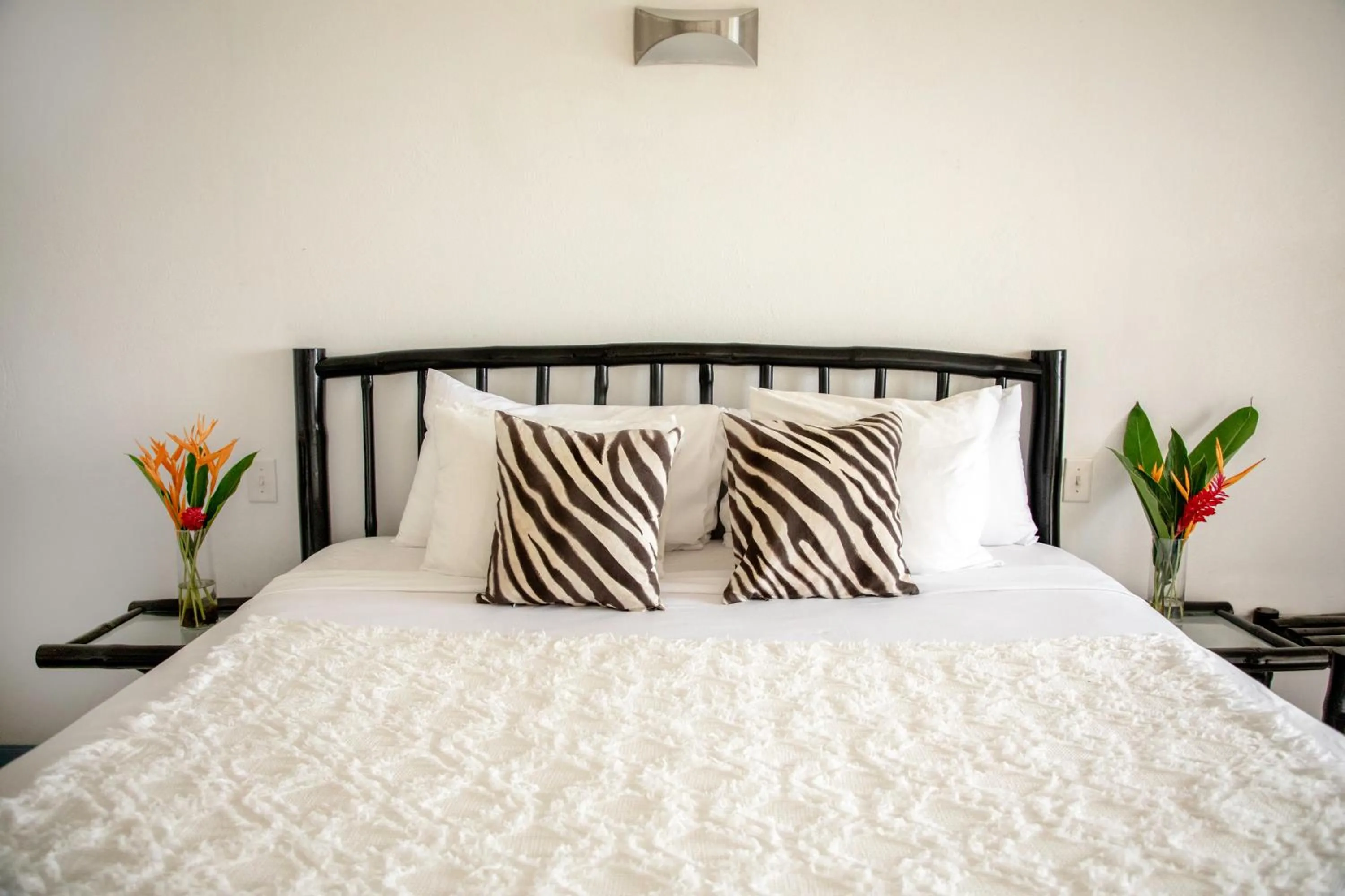 Bed in LF Jungle Retreat