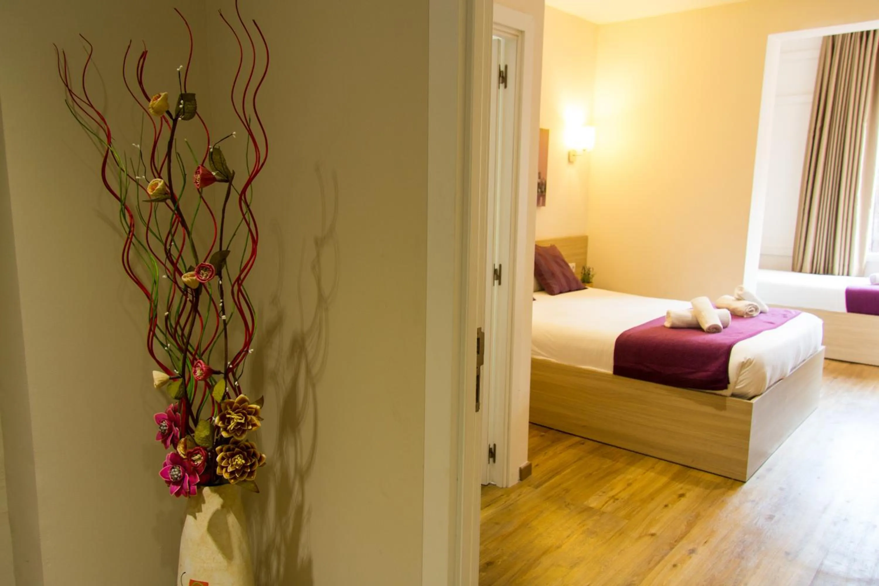 Photo of the whole room, Bed in Hostal Barcelona Travel