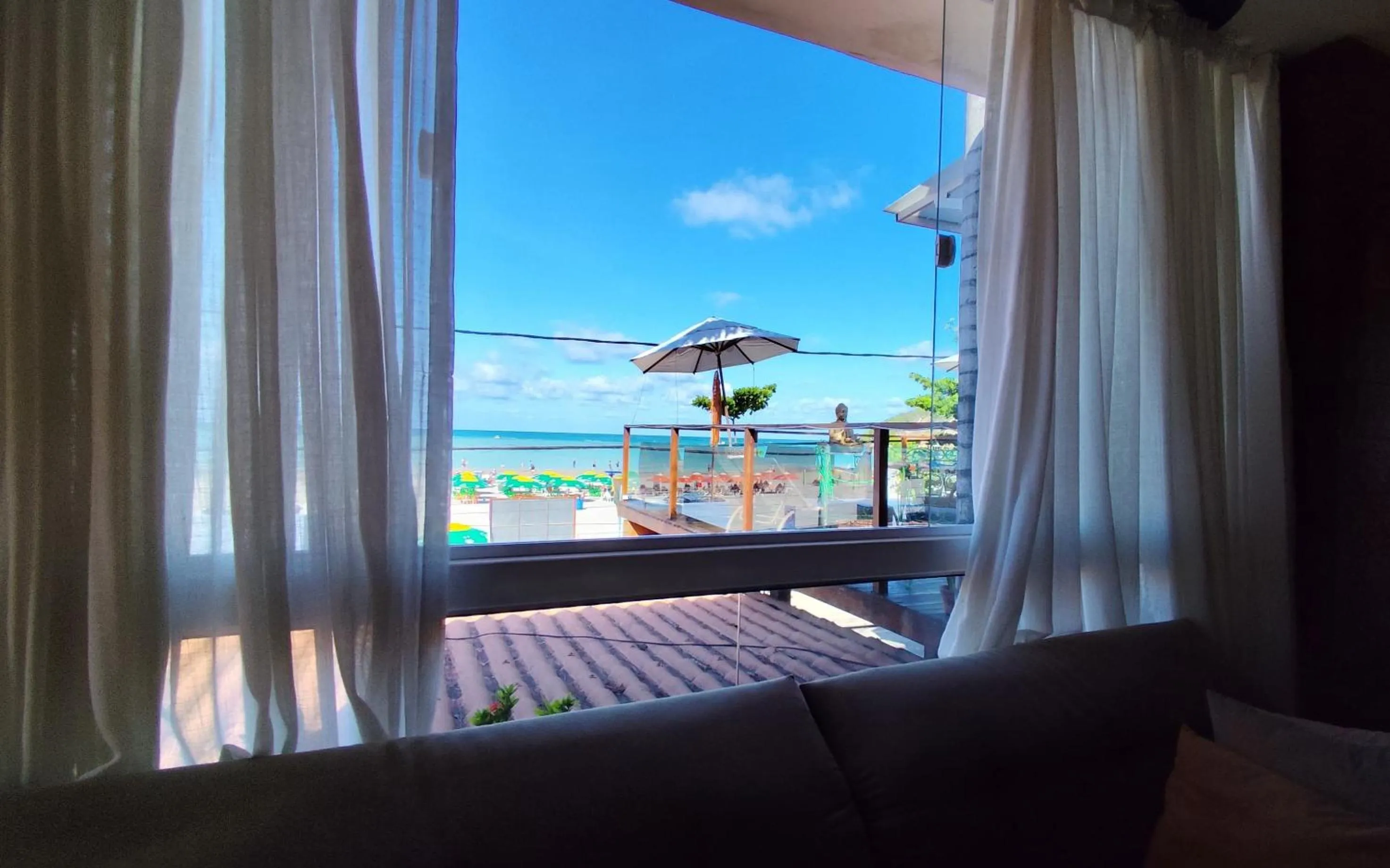 Living room, Bed in Kabatukila Pousada