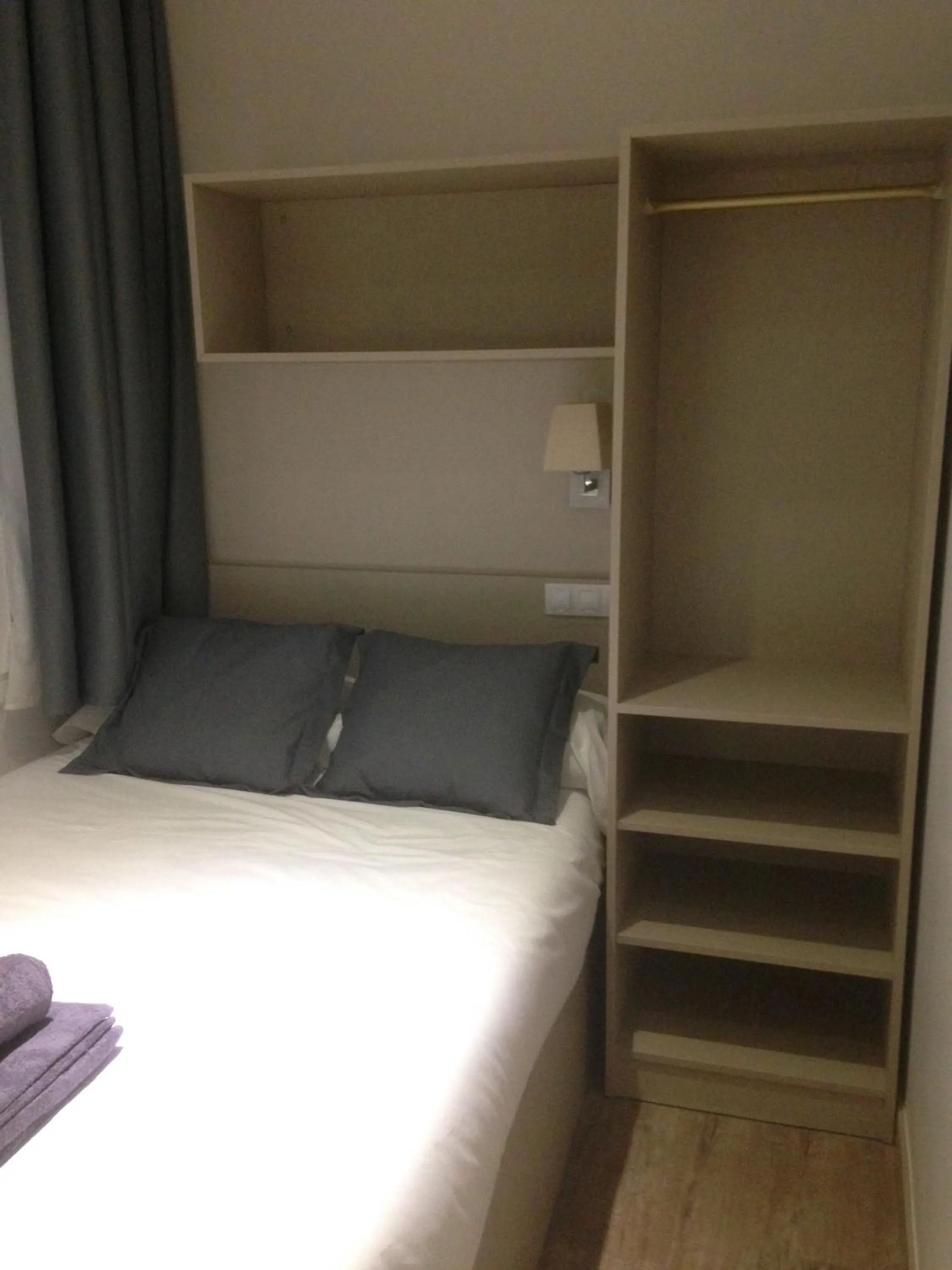 Bed in Hostalin Barcelona Passeig de Gracia