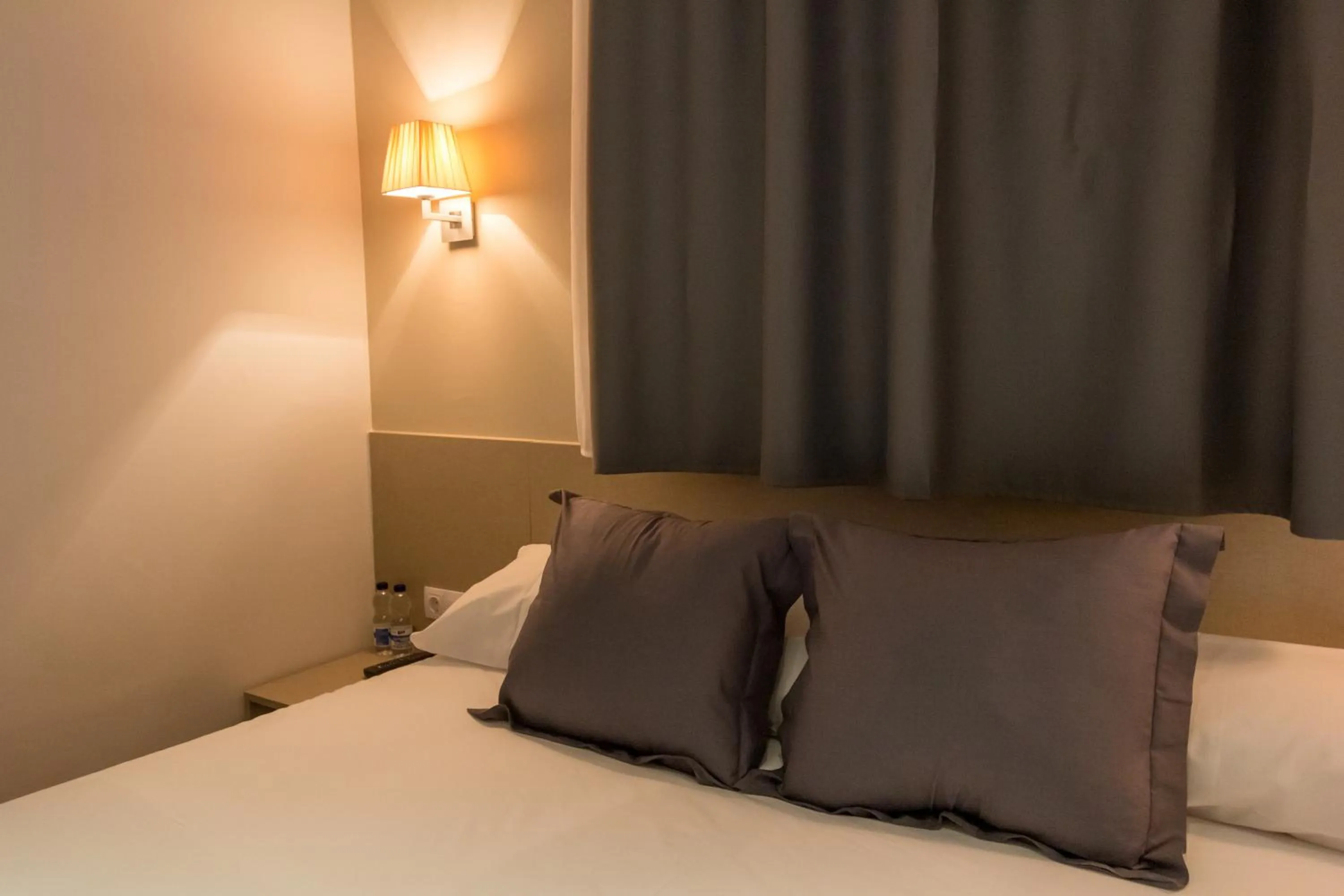 Bed in Hostalin Barcelona Passeig de Gracia