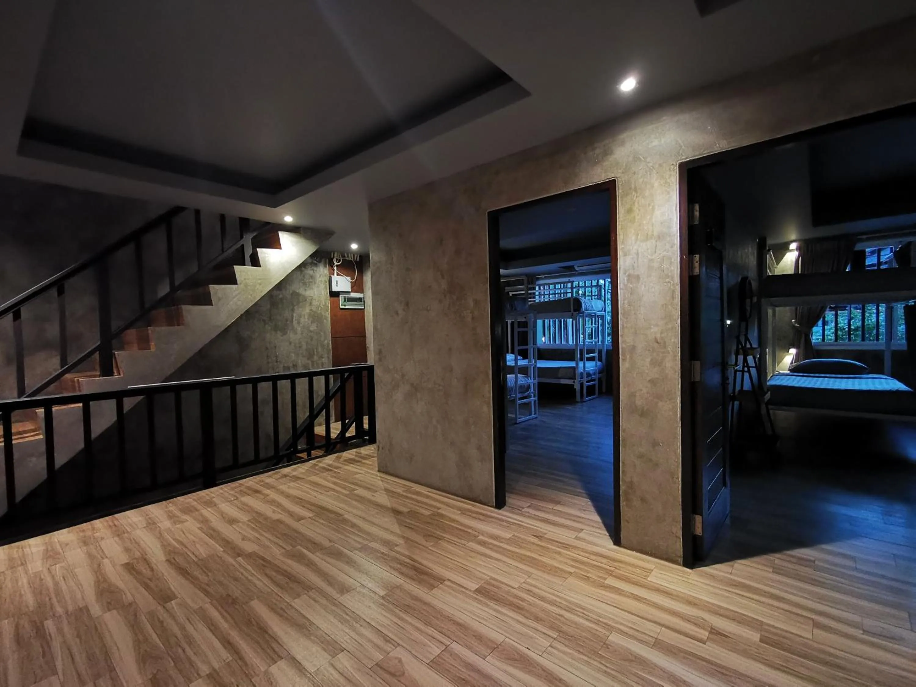 Area and facilities in Hi Samui Hostel