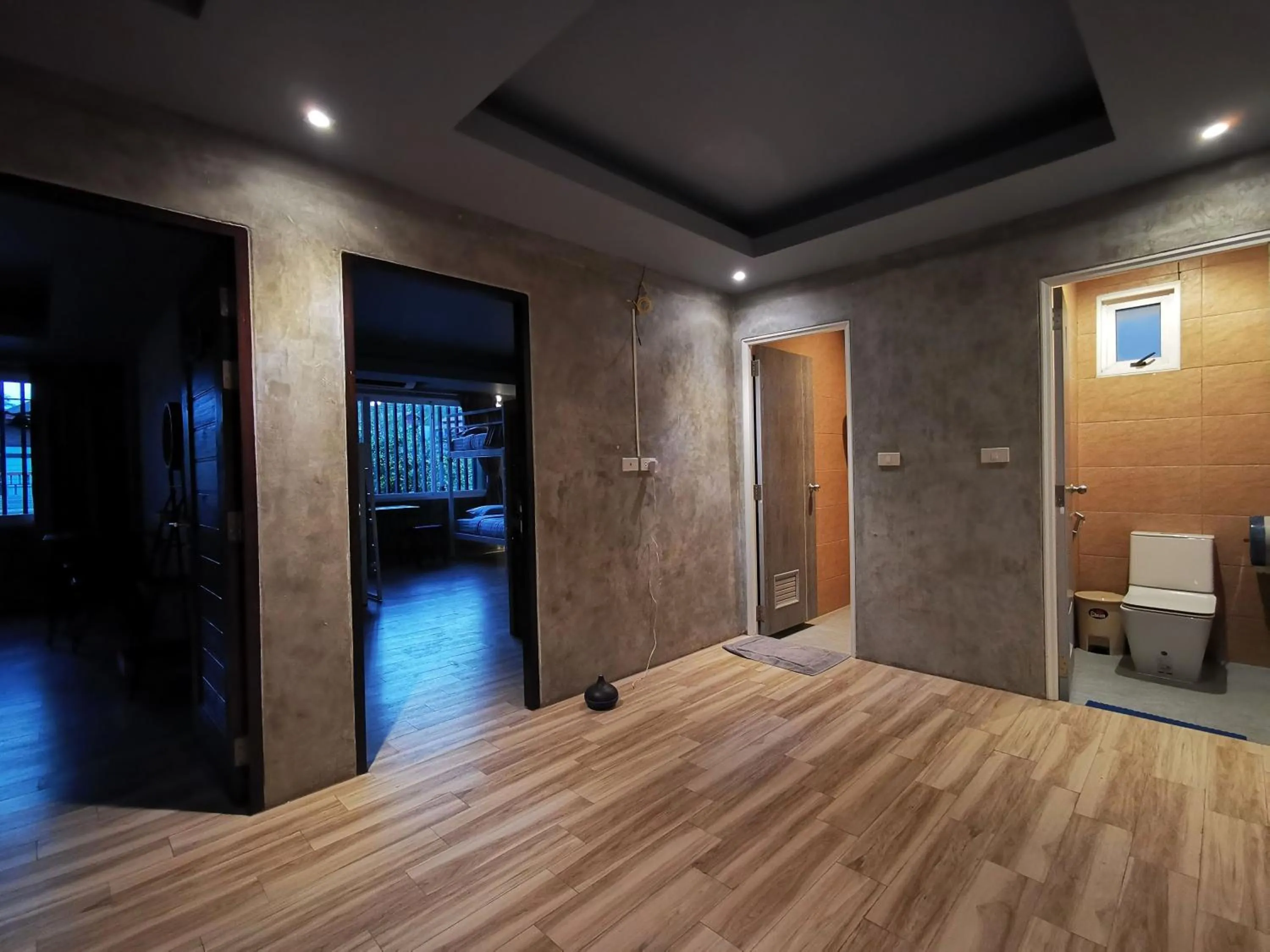 Shower in Hi Samui Hostel