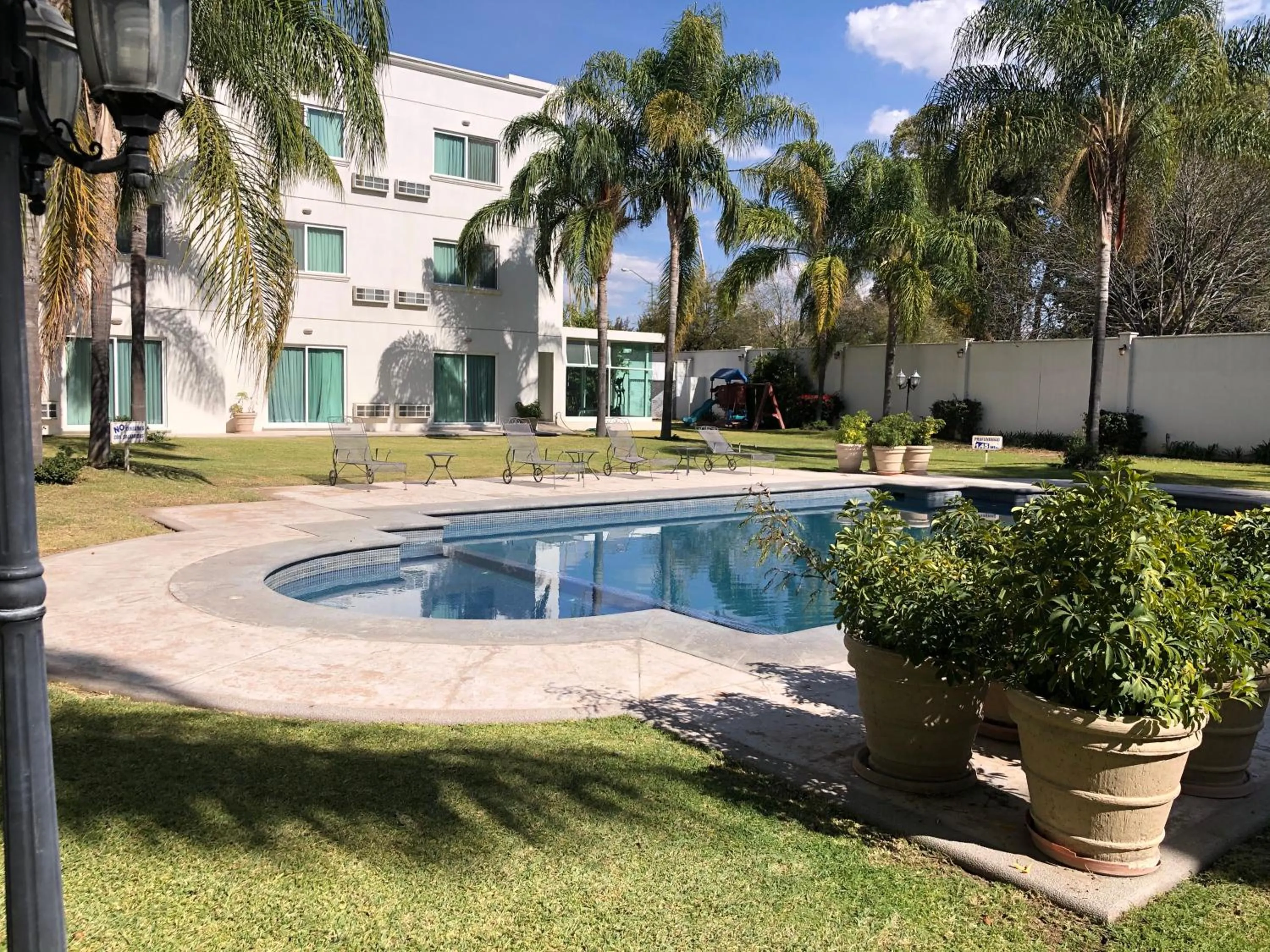 Swimming pool in Hotel Real de Minas Bajio