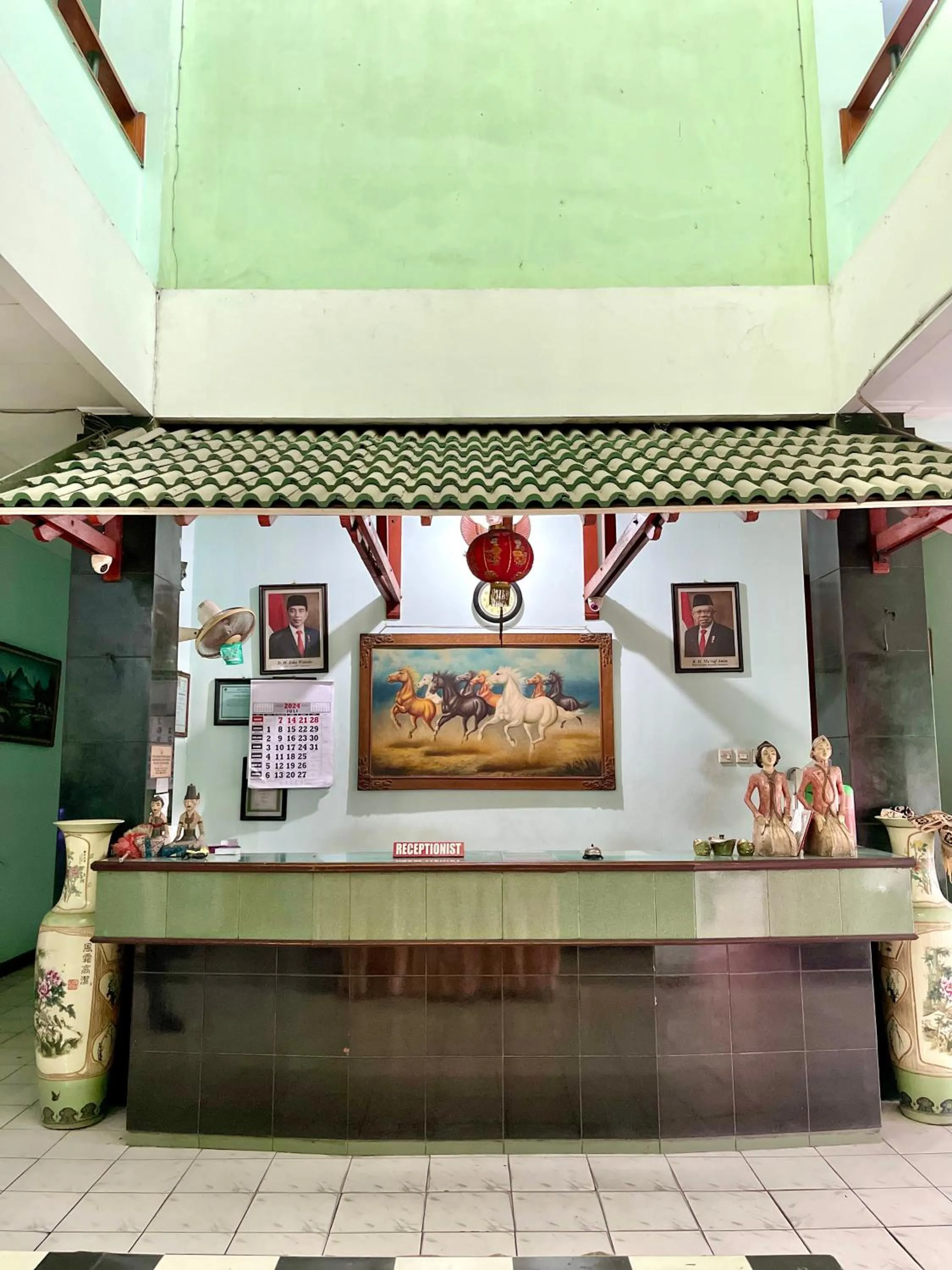 Lobby or reception in Hotel Tirtonadi Permai